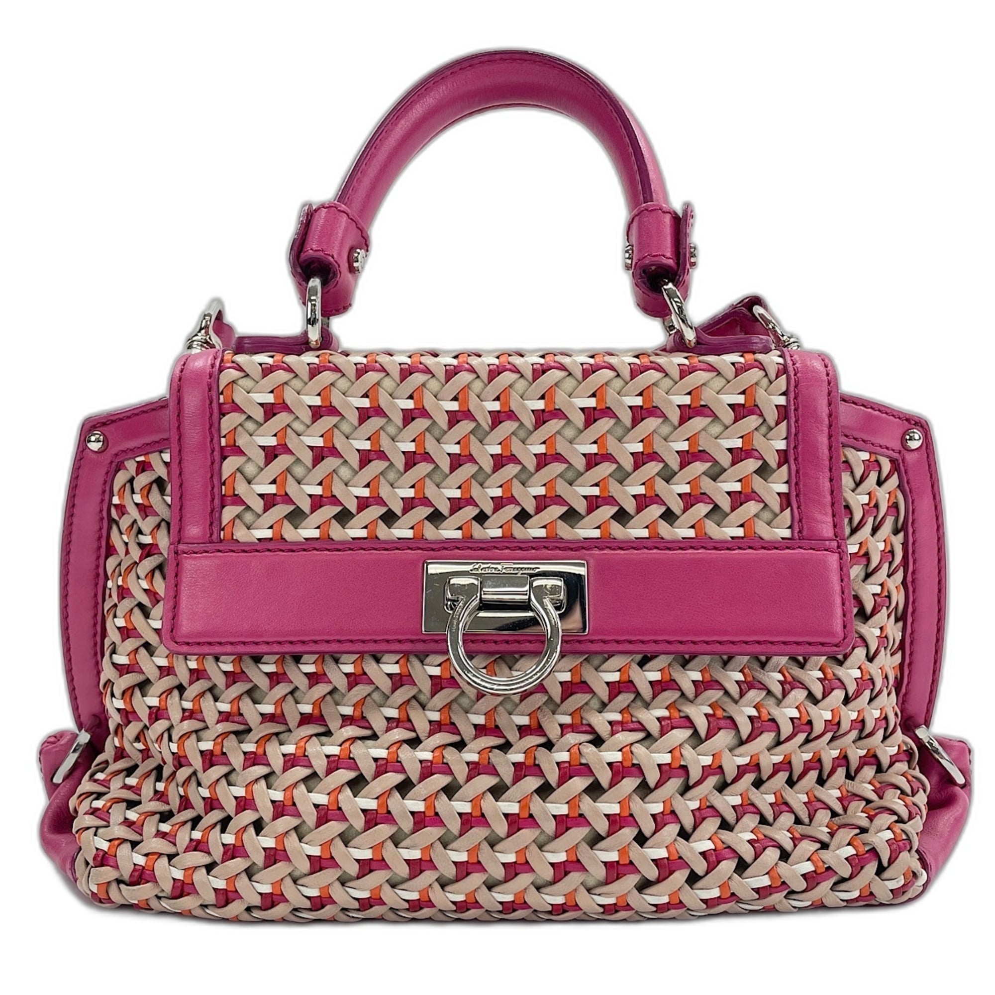 Salvatore Ferragamo Gancini Pink Shoulder Bag (Pre-Owned)