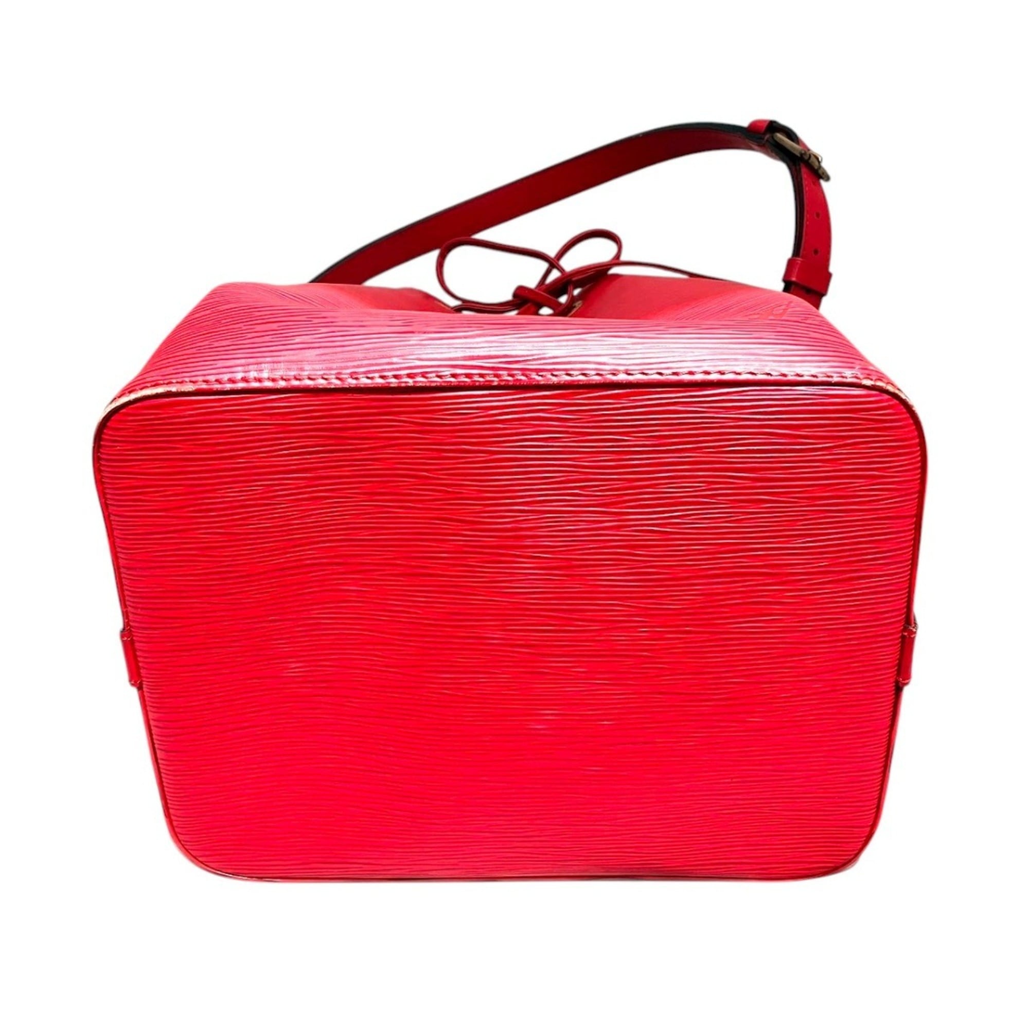 Louis Vuitton Epi Castilian Red Epi Leather Shoulder Bag (Pre-Owned)