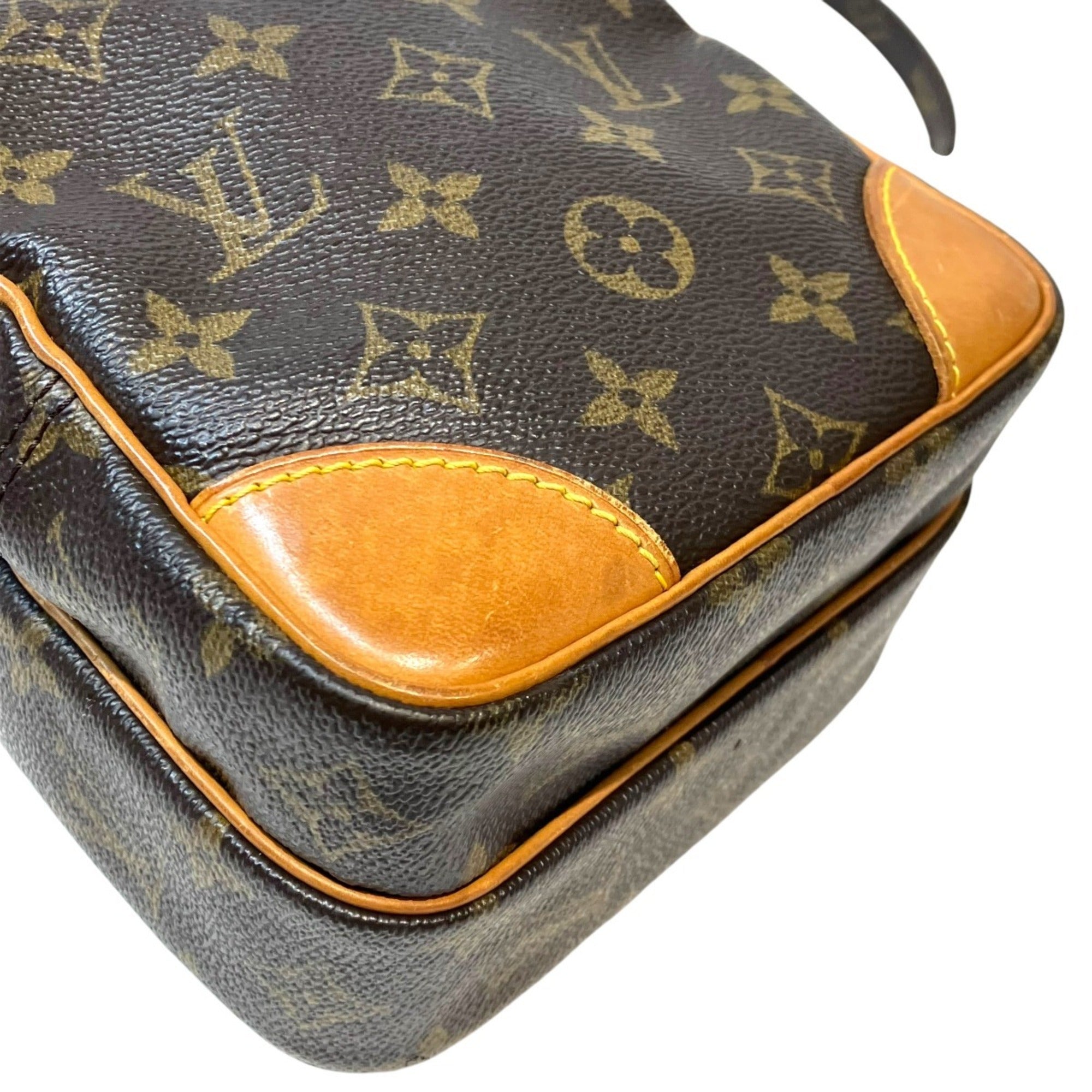 Louis Vuitton Monogram Brown Monogram Shoulder Bag (Pre-Owned)
