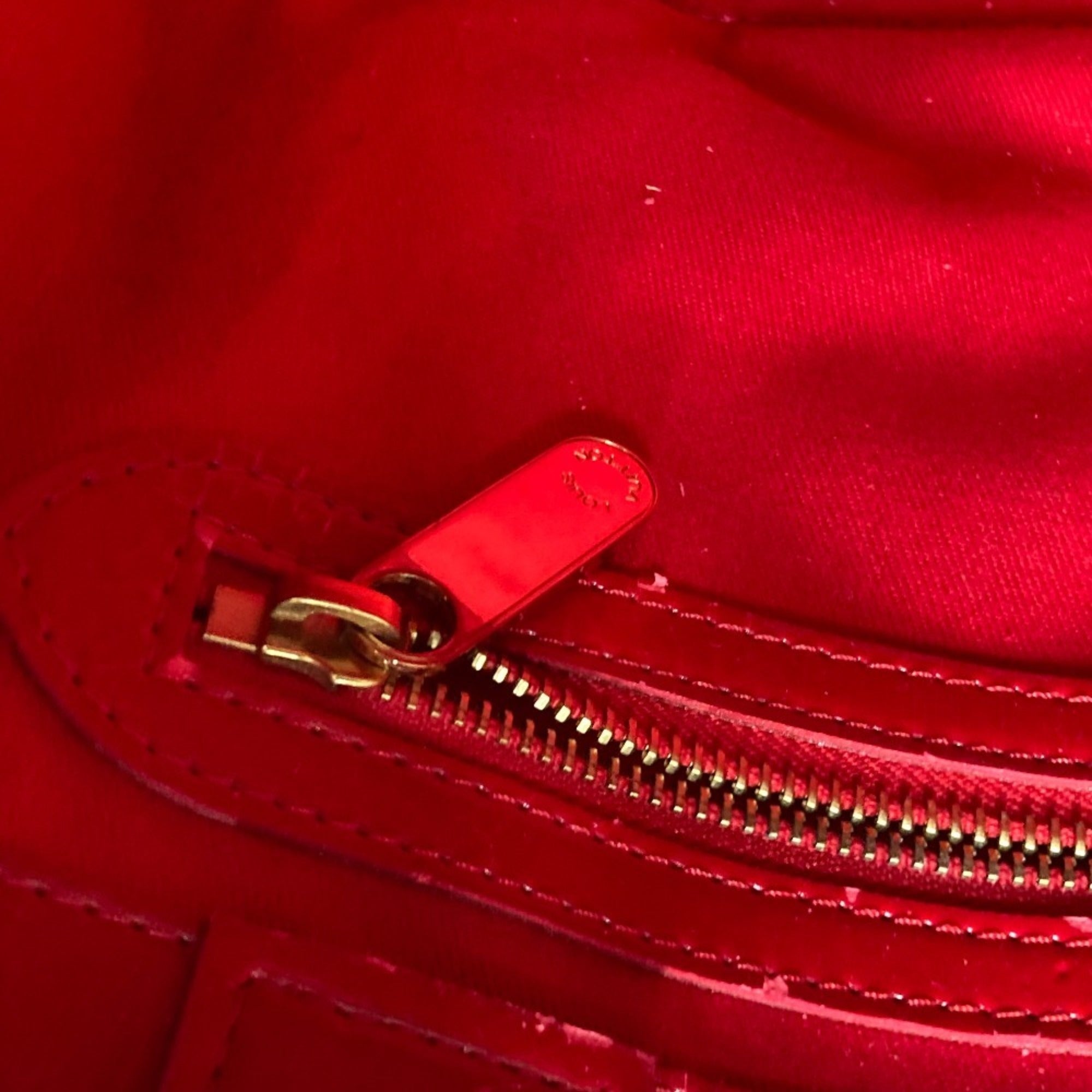 Louis Vuitton Brown Red Color Monogram Patent Leather Shoulder Bag Tote Bag (Pre-Owned)