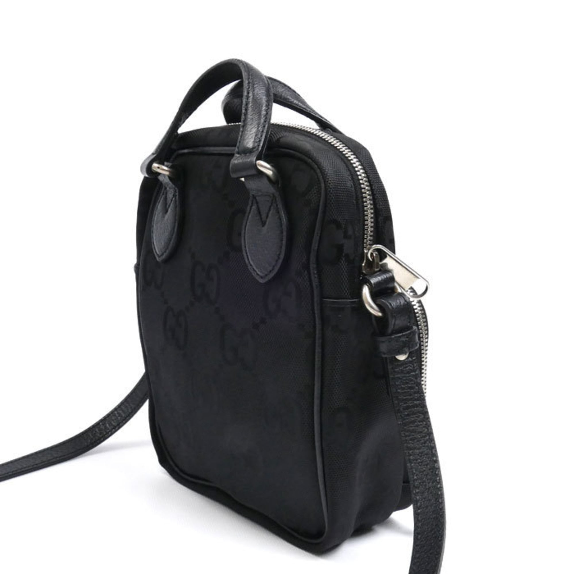 Gucci Black Nylon Leather Shoulder Bag (Pre-Owned)