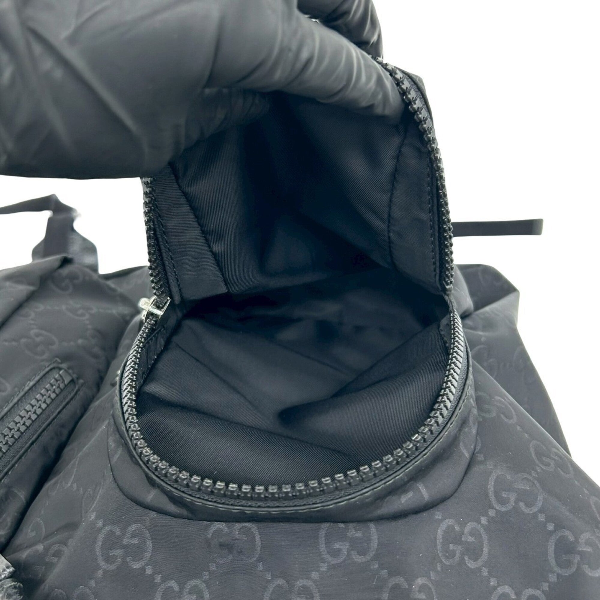 Gucci Black Nylon Leather Backpack (Pre-Owned)