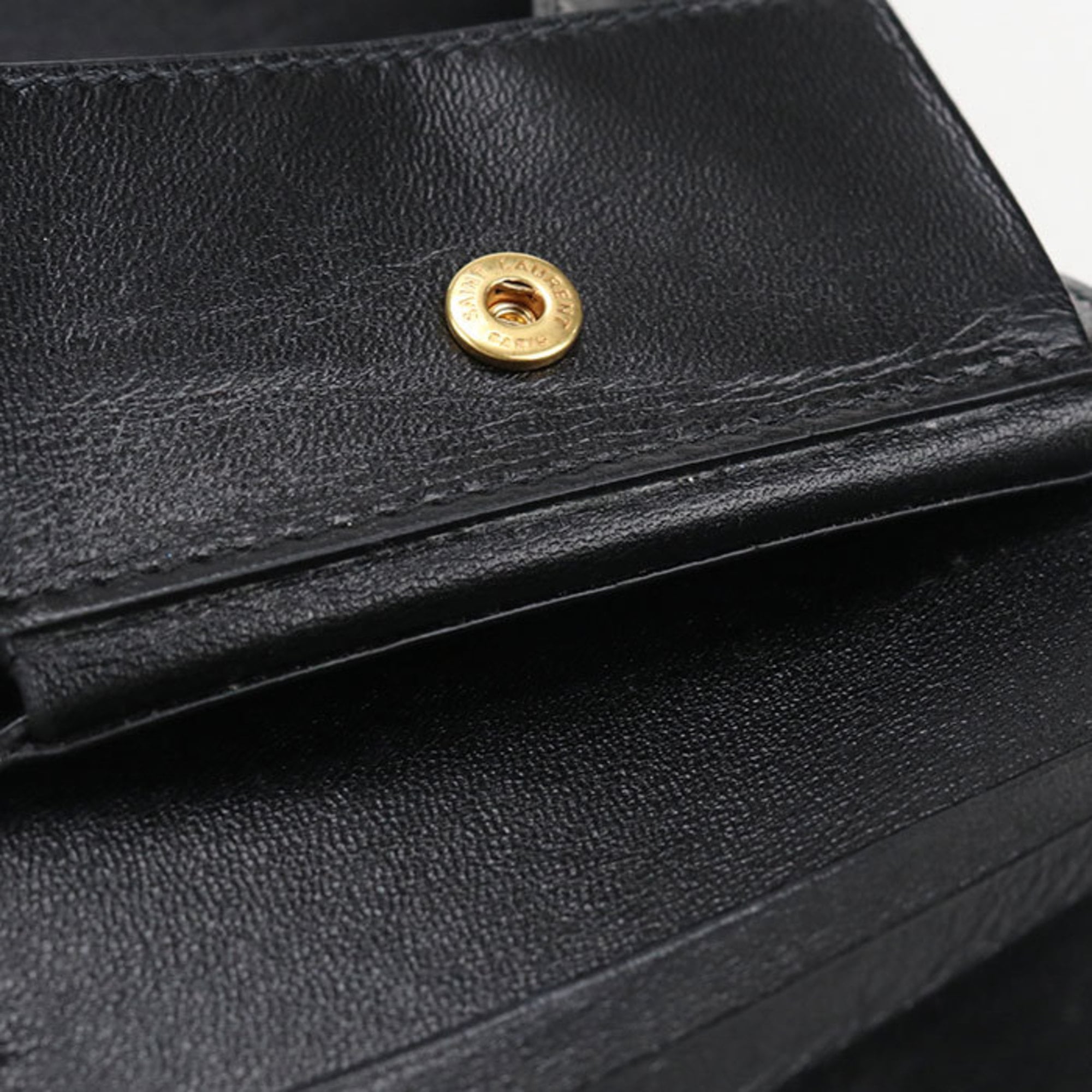Saint Laurent Black Leather Wallet (Tri-Fold) (Pre-Owned)
