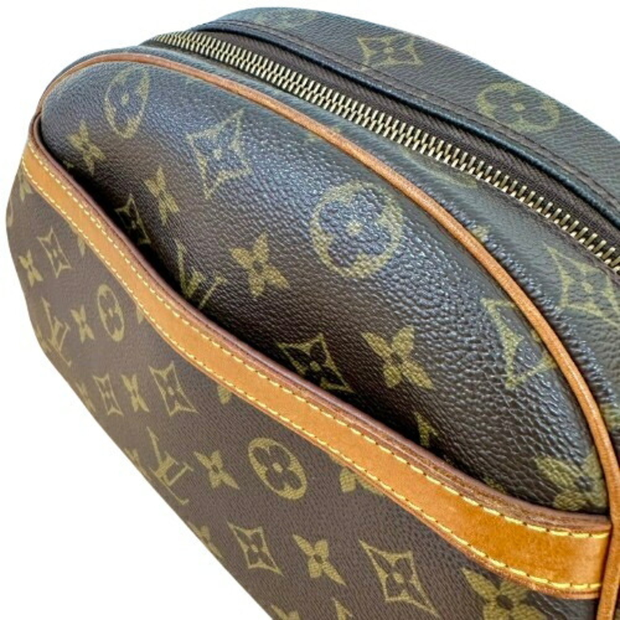 Louis Vuitton Brown Leather Shoulder Bag (Pre-Owned)