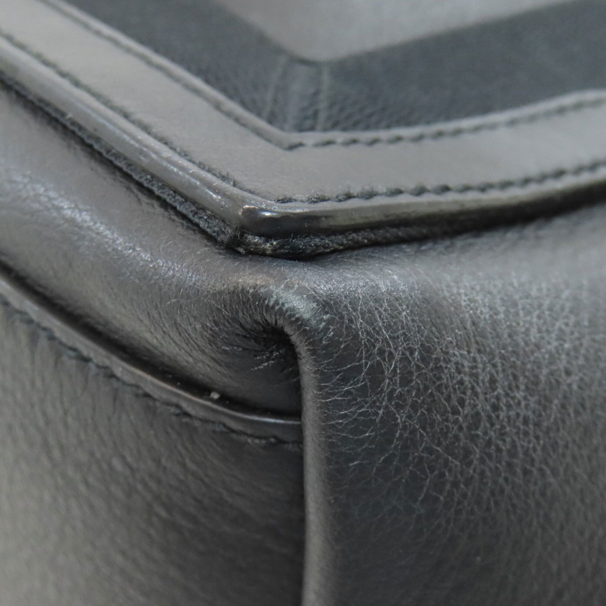 Balenciaga Black Leather Handbag (Pre-Owned)