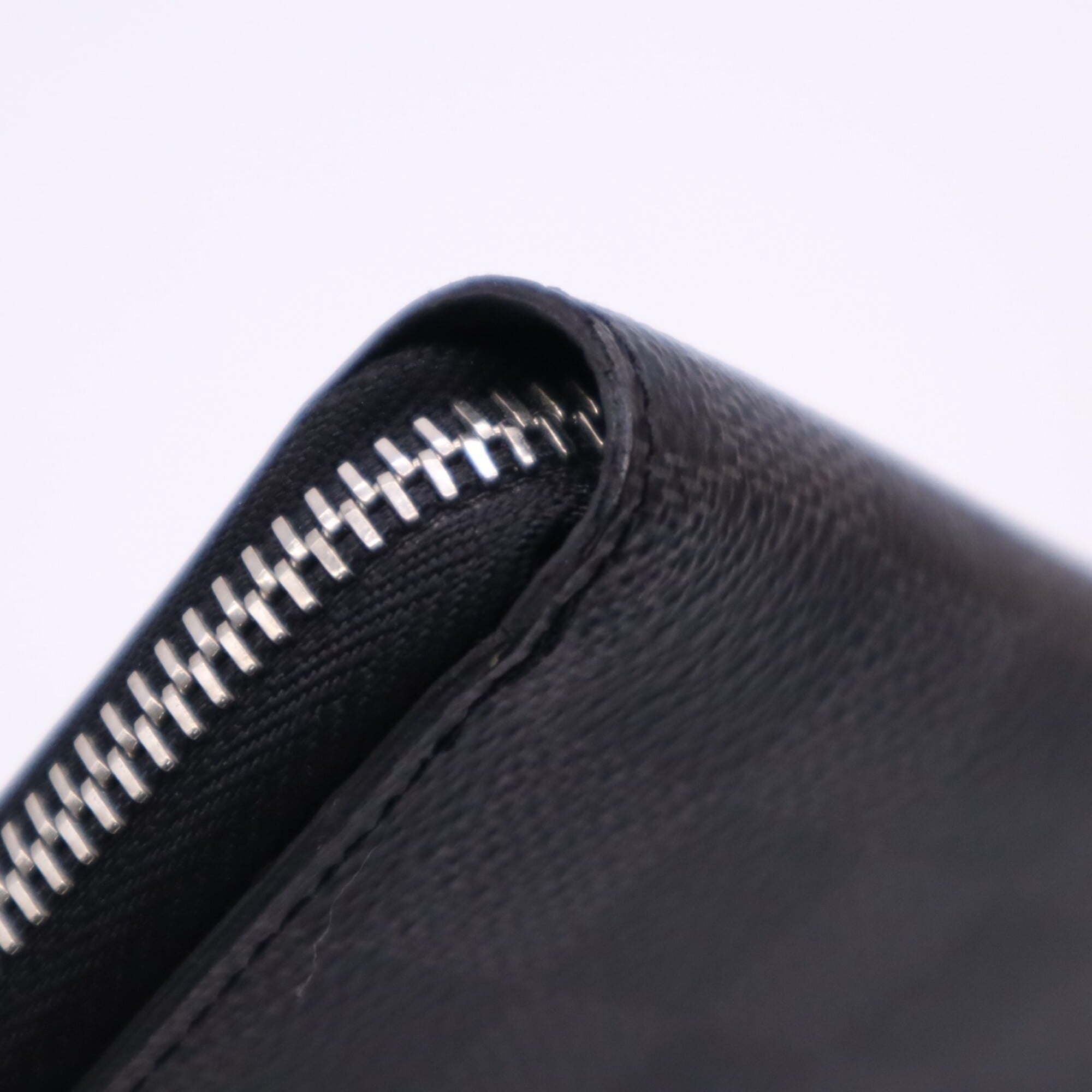 Louis Vuitton Damier Graphite Black Gray Coated Canvas Leather Long Wallet (Bi-Fold) (Pre-Owned)