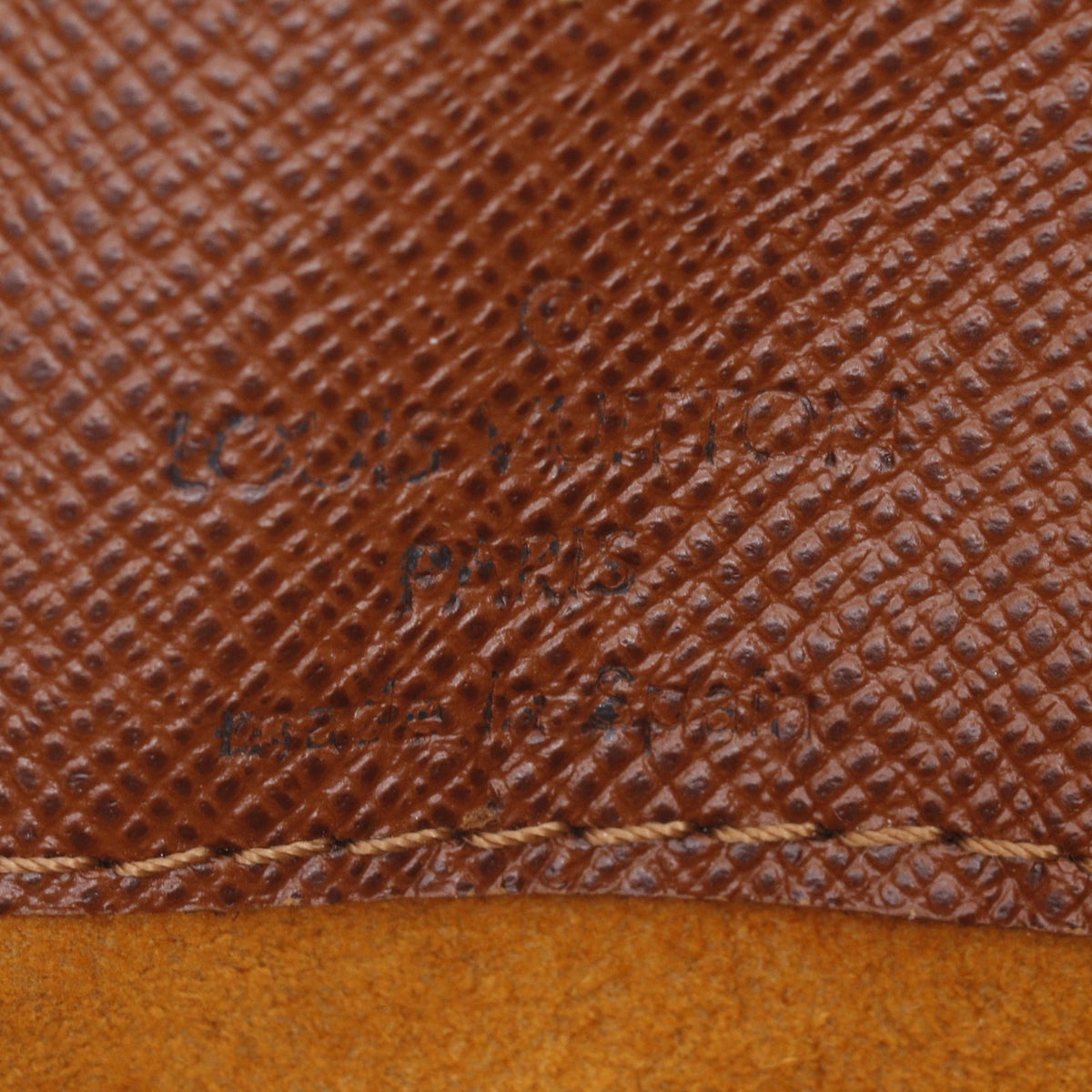 Louis Vuitton Brown Monogram Shoulder Bag (Pre-Owned)