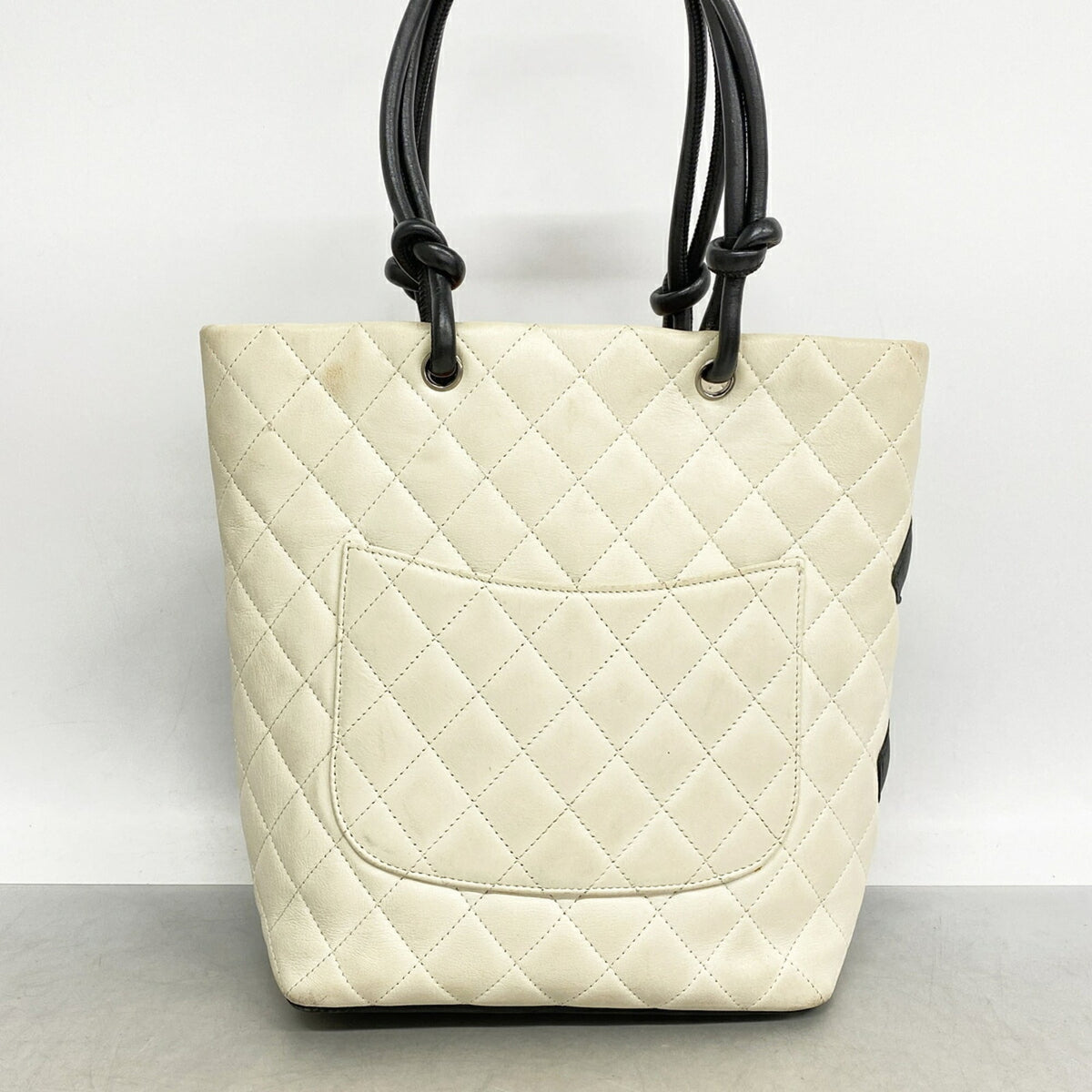 Chanel Black White Leather Tote Bag (Pre-Owned)