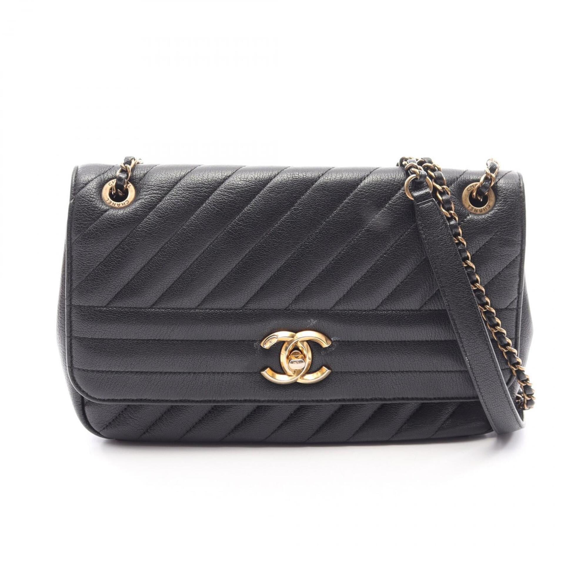 Chanel Black Leather Handbag Shoulder Bag (Pre-Owned)