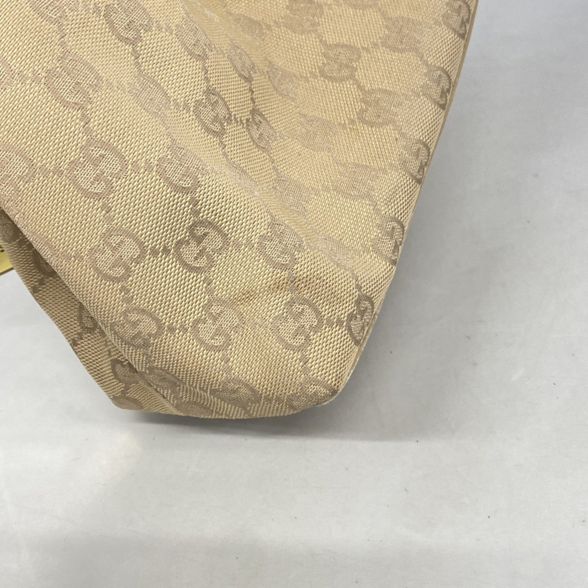 Gucci Beige Canvas Handbag (Pre-Owned)