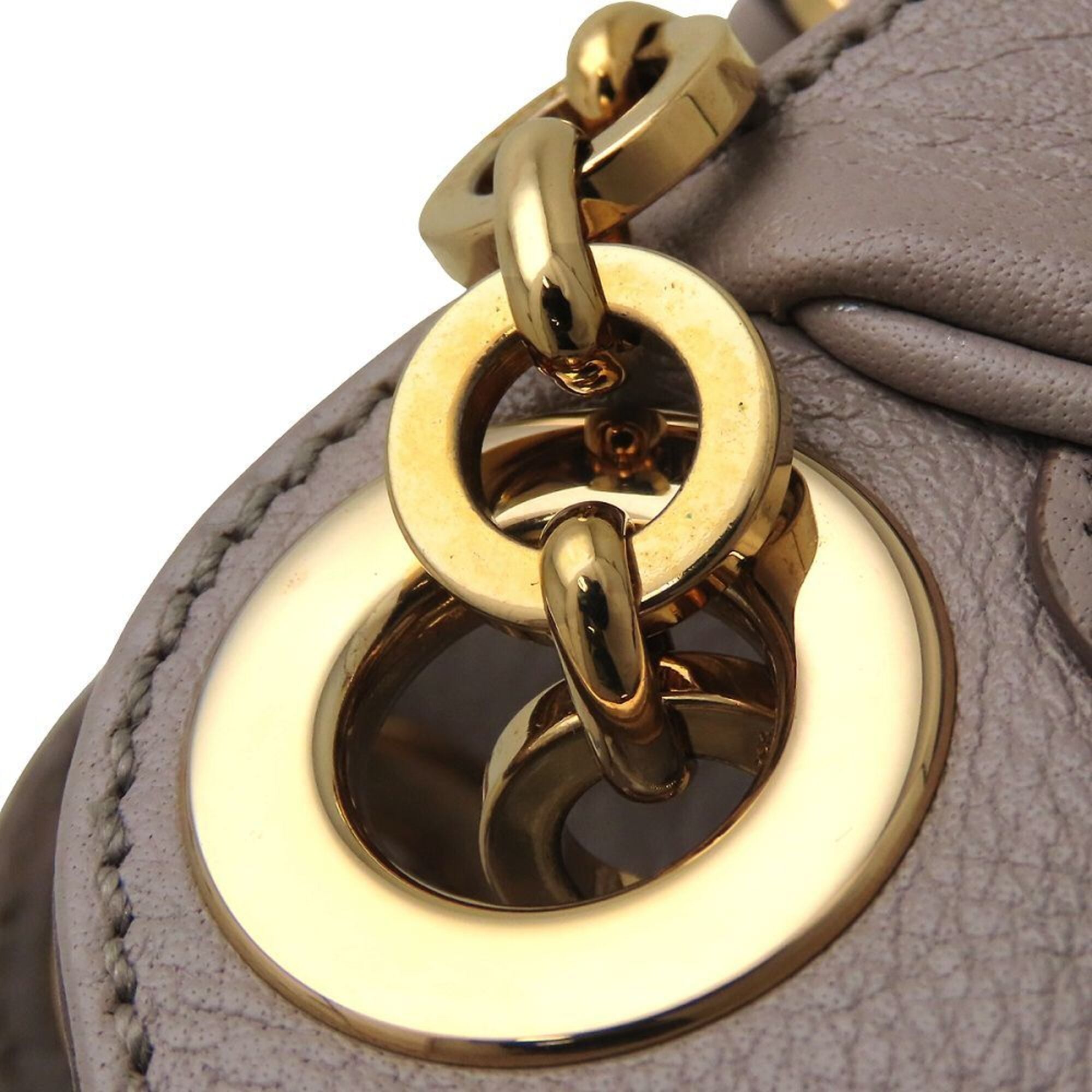 Salvatore Ferragamo Gray Leather Handbag (Pre-Owned)