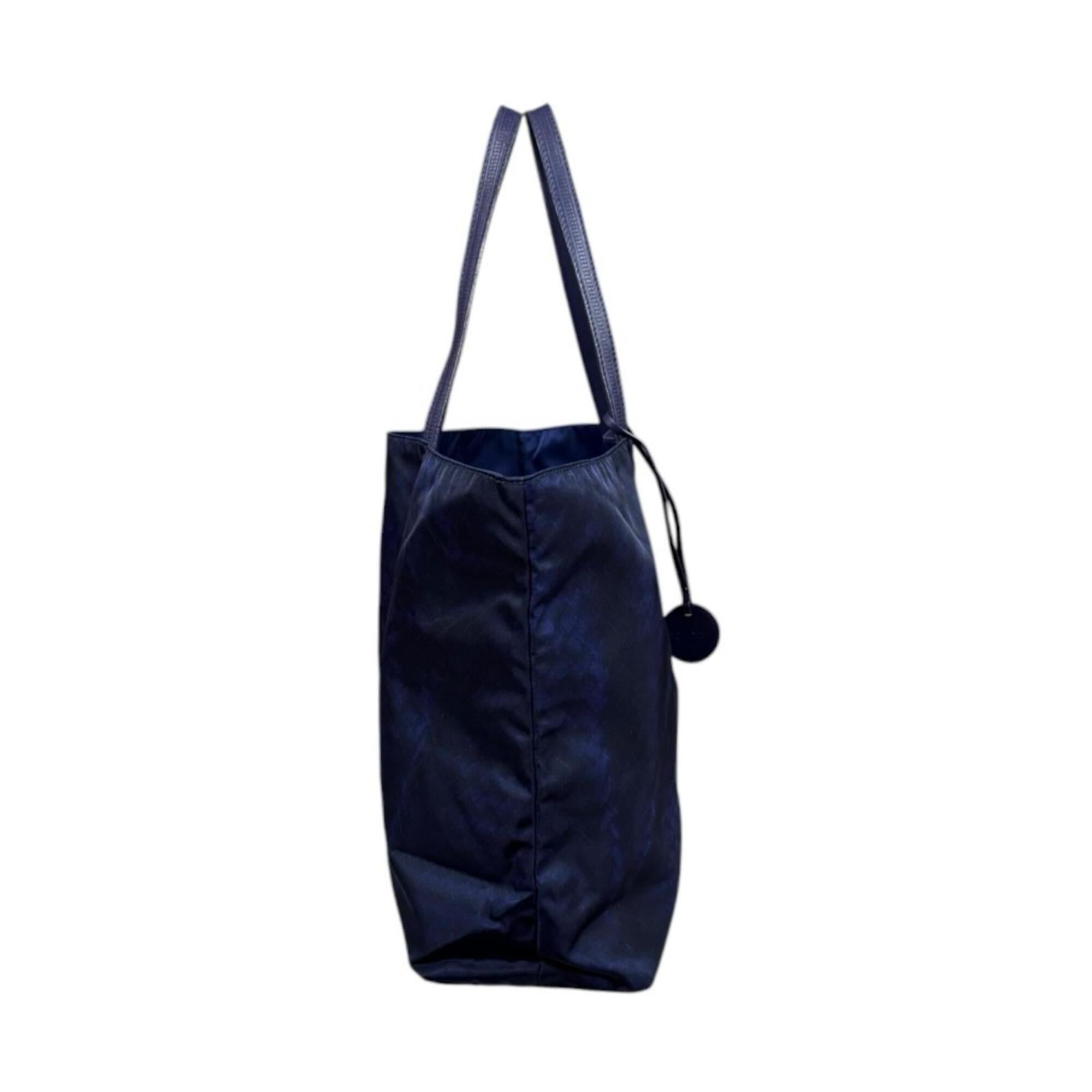 Bottega Veneta Navy Nylon Handbag Tote Bag (Pre-Owned)
