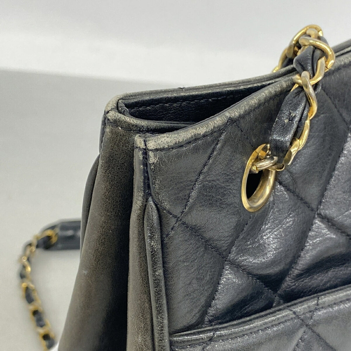 Chanel Black Leather Tote Bag (Pre-Owned)