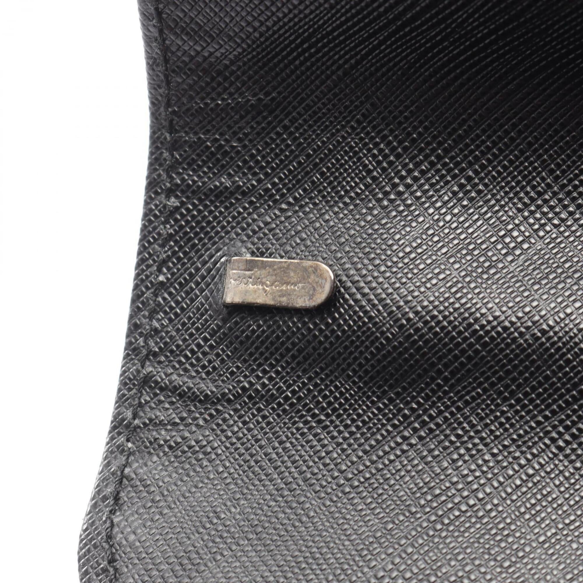 Salvatore Ferragamo Black Leather Handbag (Pre-Owned)