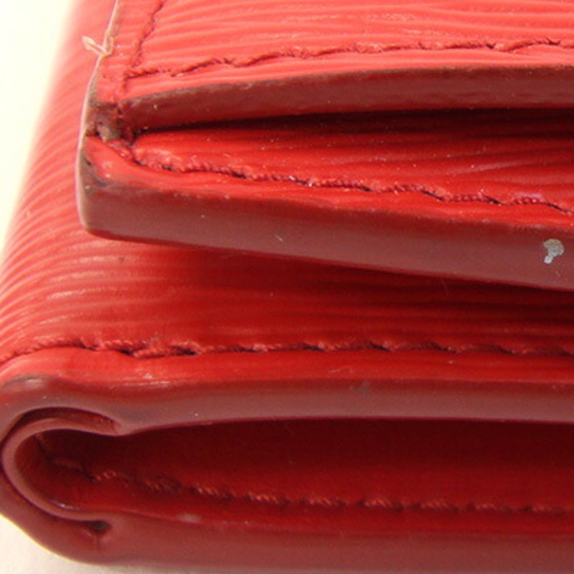 Prada Red Color Leather Wallet (Tri-Fold) (Pre-Owned)