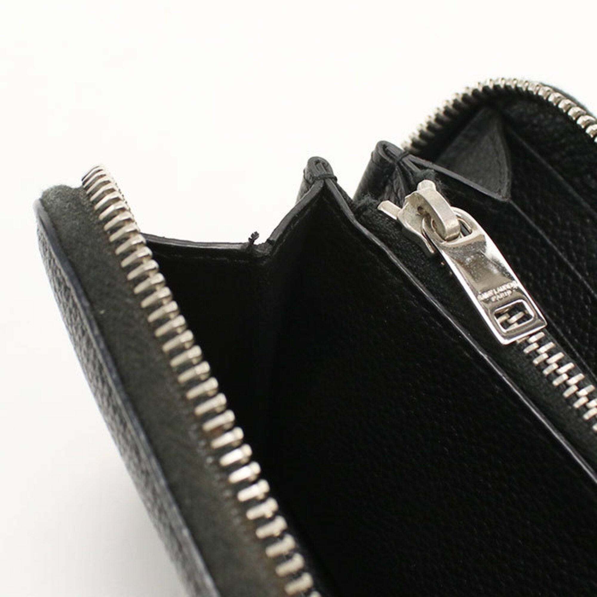 Saint Laurent Black Leather Long Wallet (Bi-Fold) (Pre-Owned)