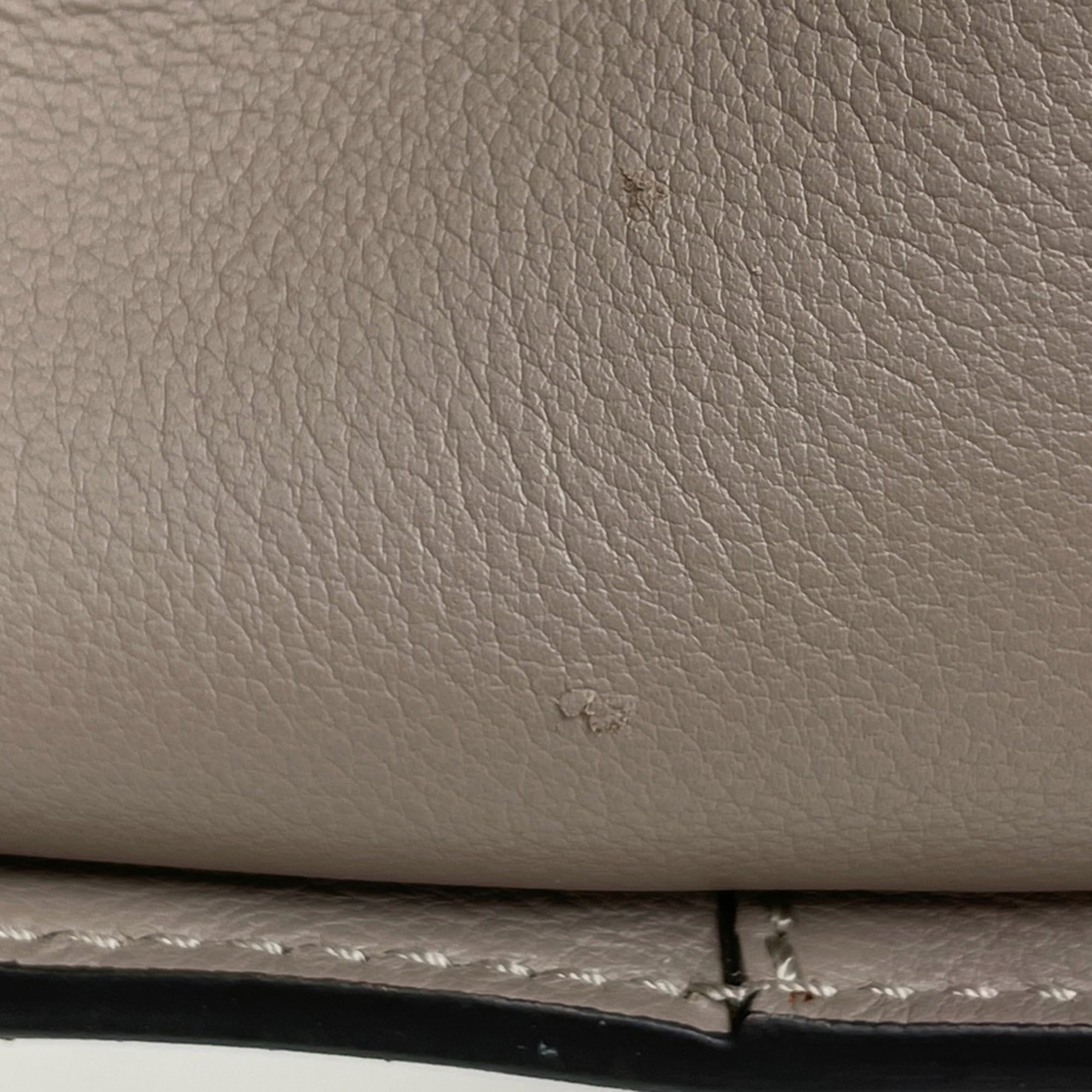 Fendi Peekaboo Grayish Leather Handbag Shoulder Bag (Pre-Owned)