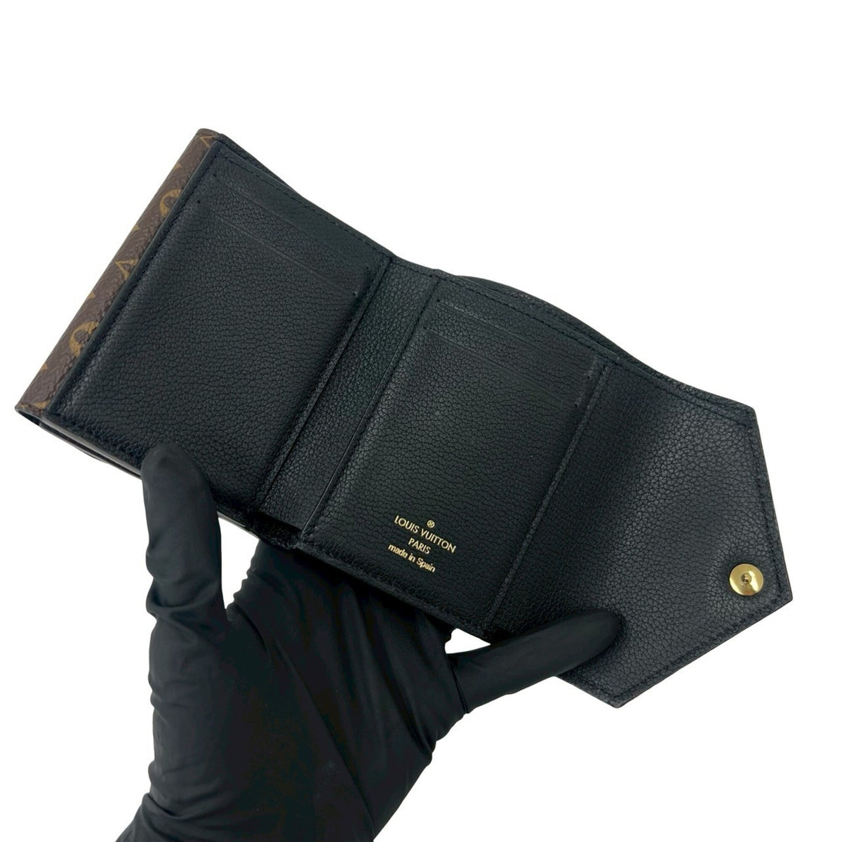 Louis Vuitton Black Leather Wallet (Tri-Fold) (Pre-Owned)