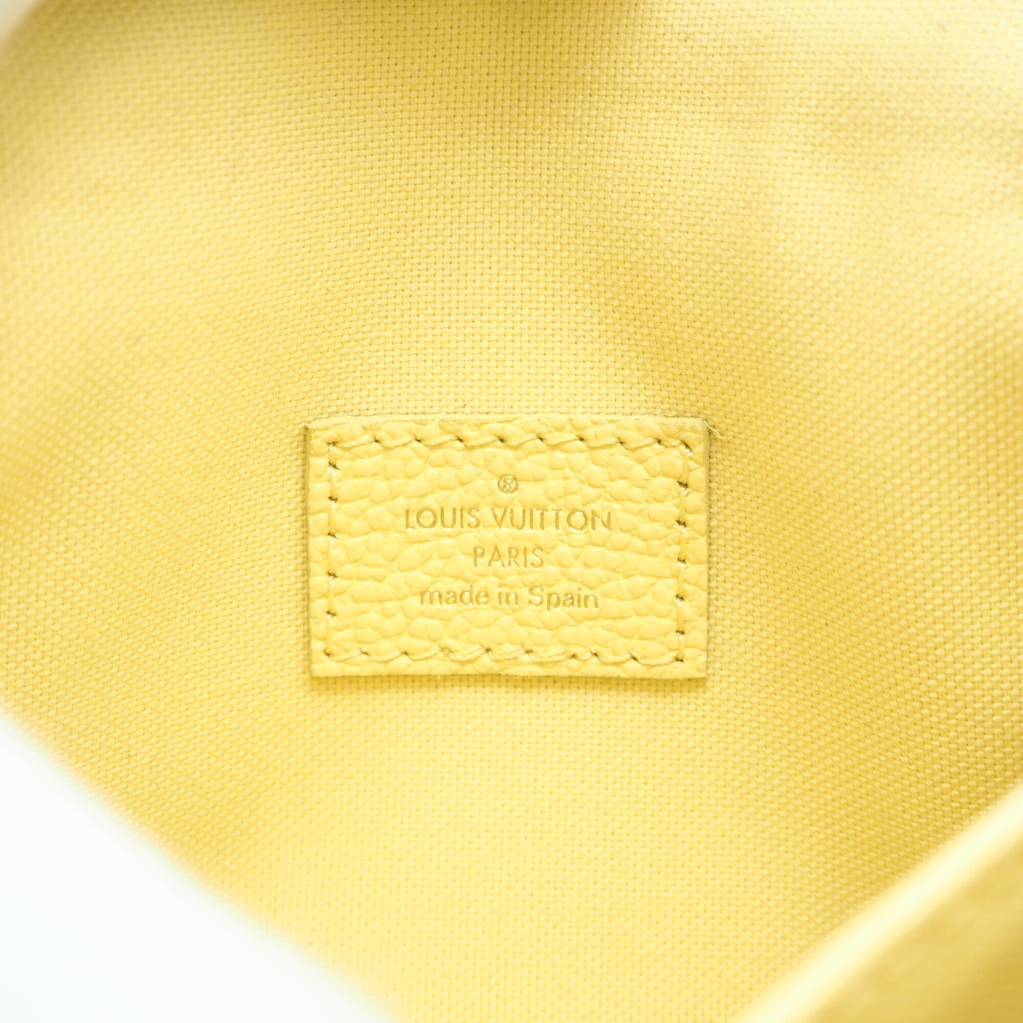 Louis Vuitton Yellow Leather Shoulder Bag (Pre-Owned)