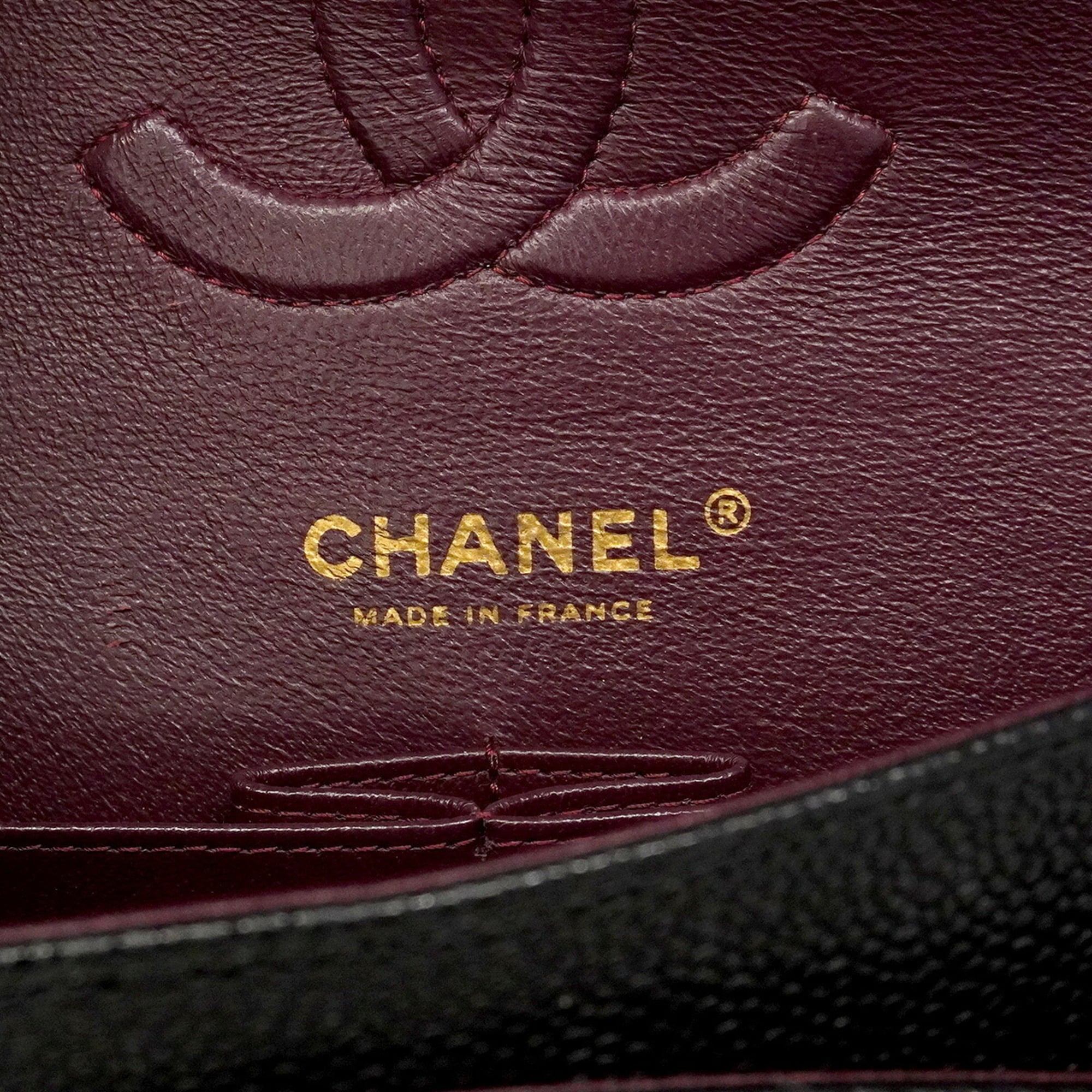 Chanel Black Grained Calfskin Shoulder Bag (Pre-Owned)
