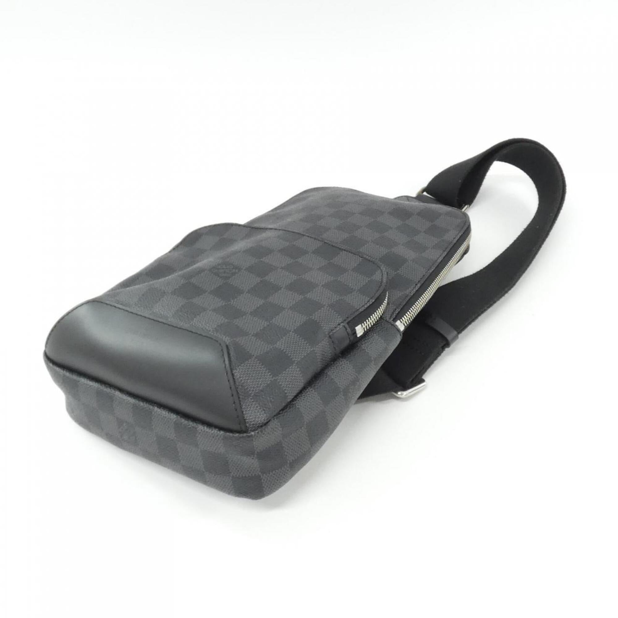 Louis Vuitton Damier Graphite Graphite Damier Graphite Shoulder Bag (Pre-Owned)