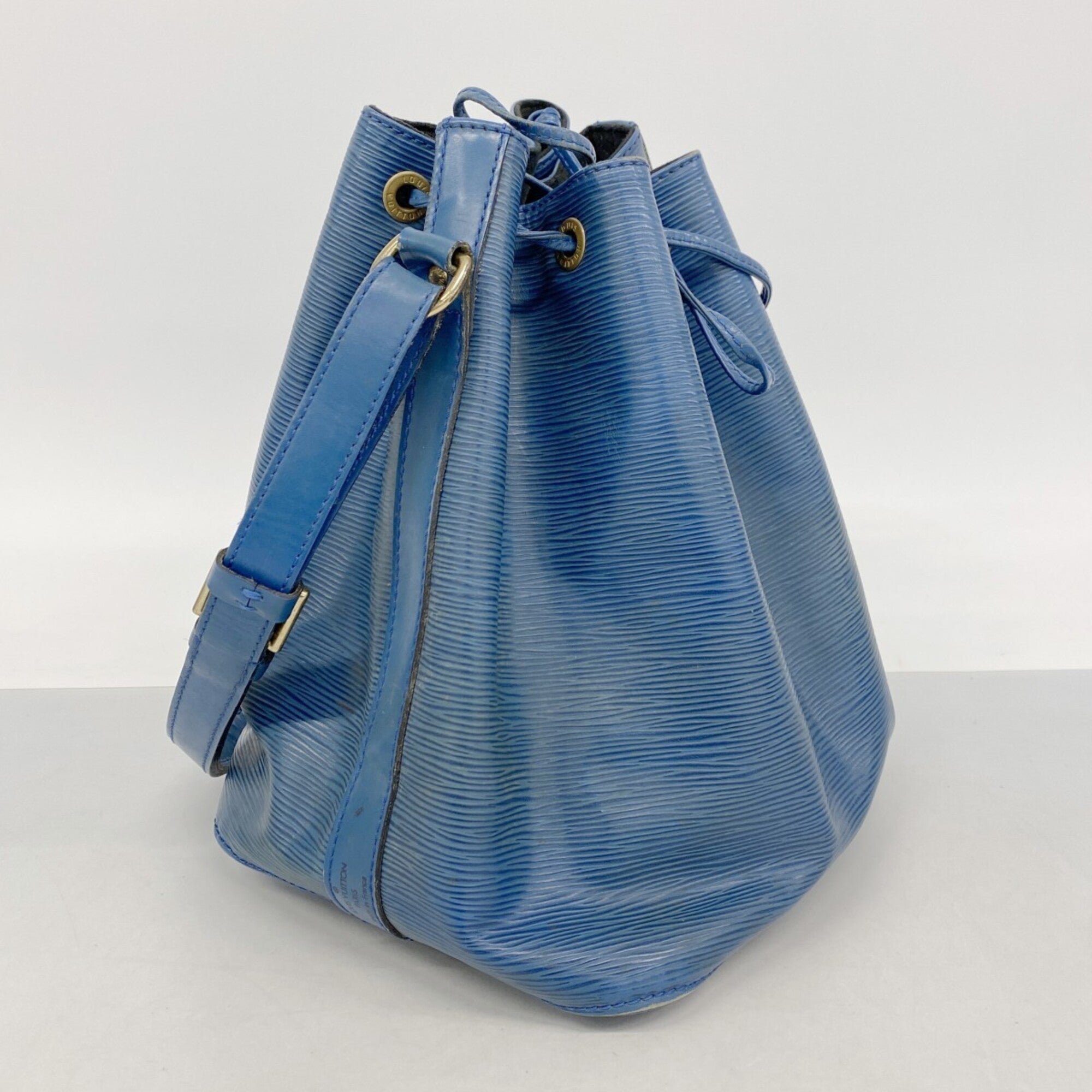 Louis Vuitton Toledo Blue Shoulder Bag (Pre-Owned)