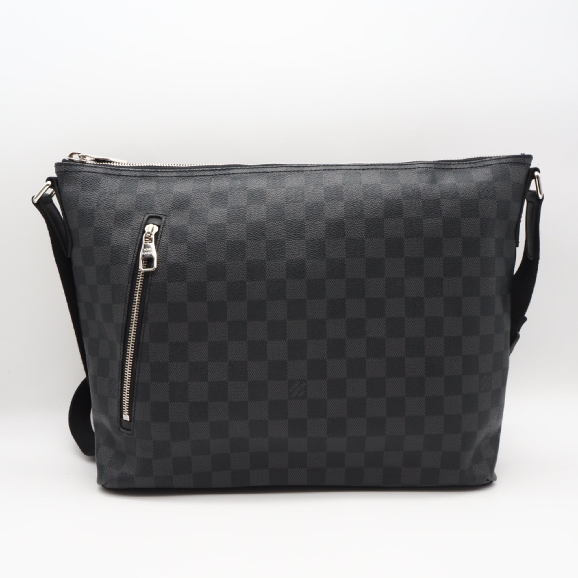 Louis Vuitton Black Canvas Shoulder Bag (Pre-Owned)