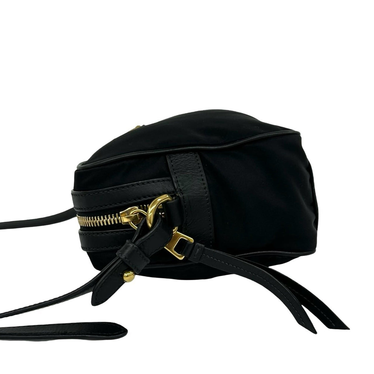 Prada Black Nylon Leather Pochette Shoulder Bag (Pre-Owned)