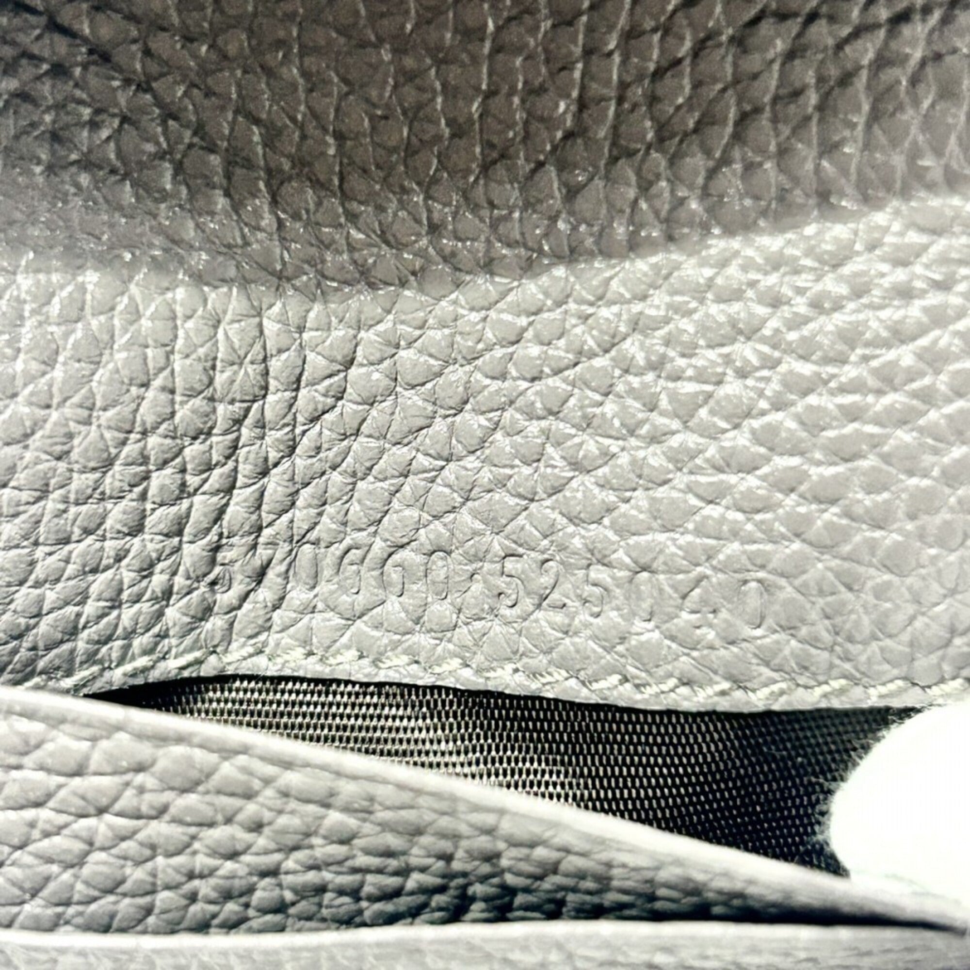 Gucci Gray Leather Wallet (Bi-Fold) (Pre-Owned)
