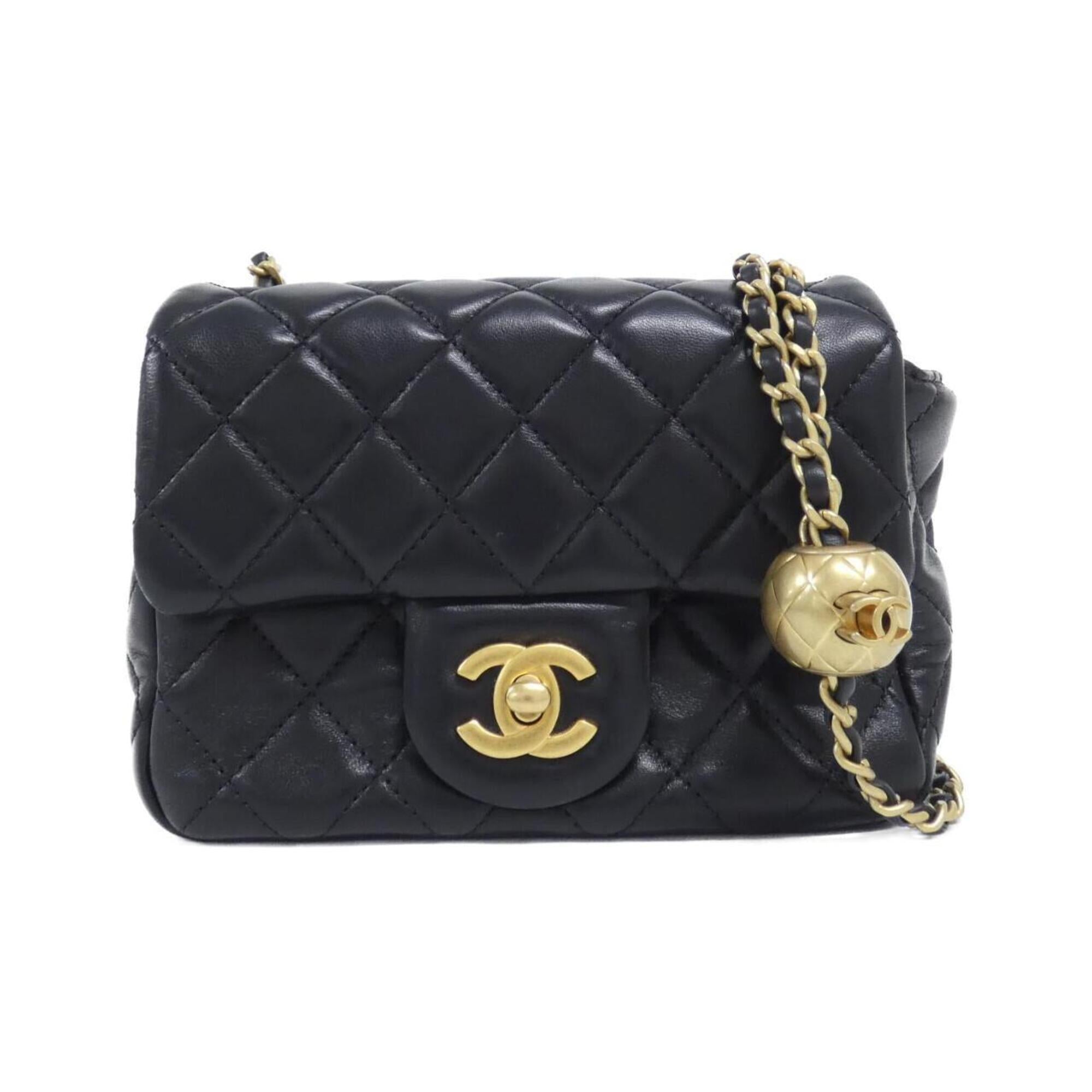 Chanel Black Shoulder Bag (Pre-Owned)