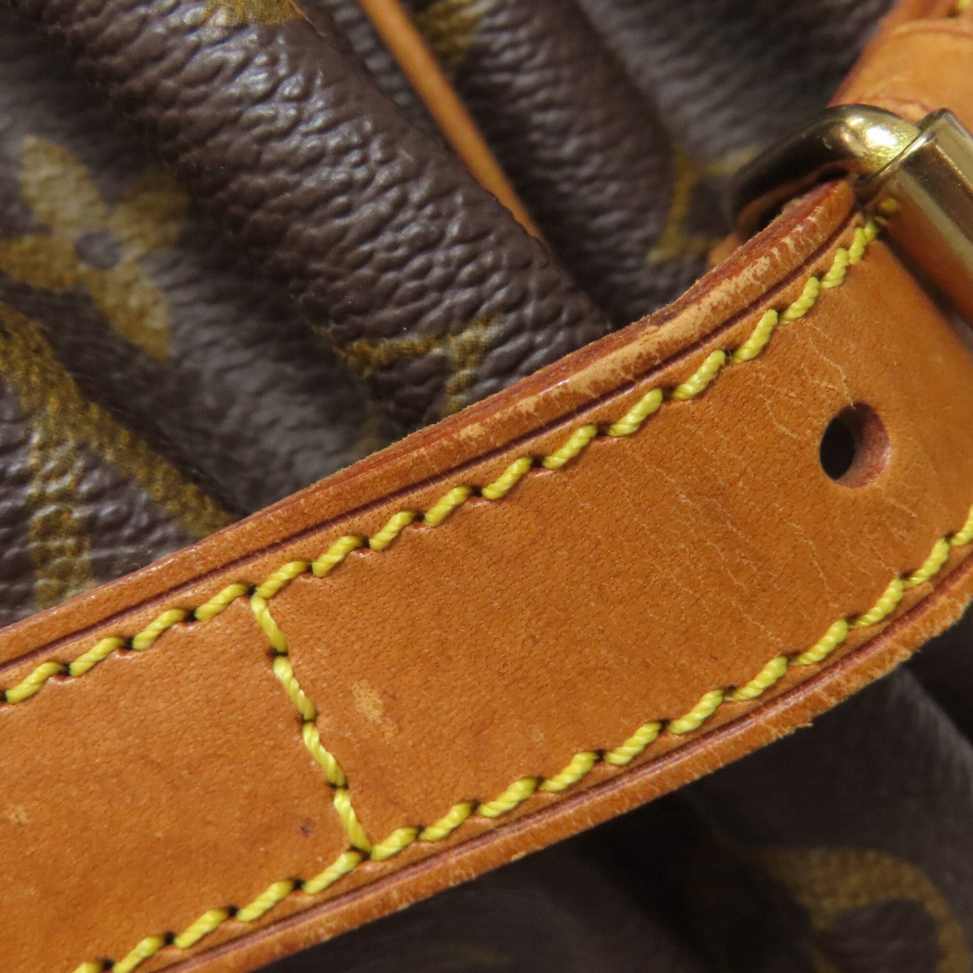Louis Vuitton Monogram Canvas Shoulder Bag (Pre-Owned)
