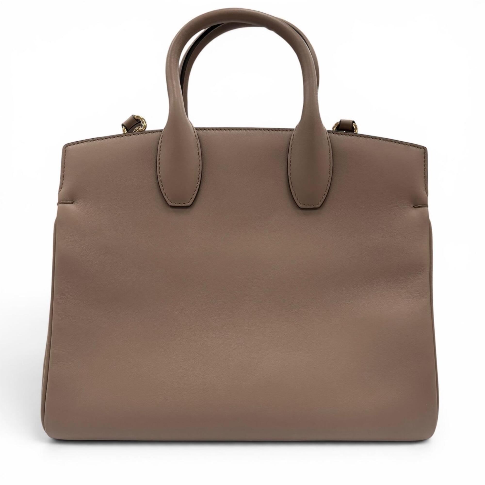 Salvatore Ferragamo Brown Leather Handbag Shoulder Bag (Pre-Owned)