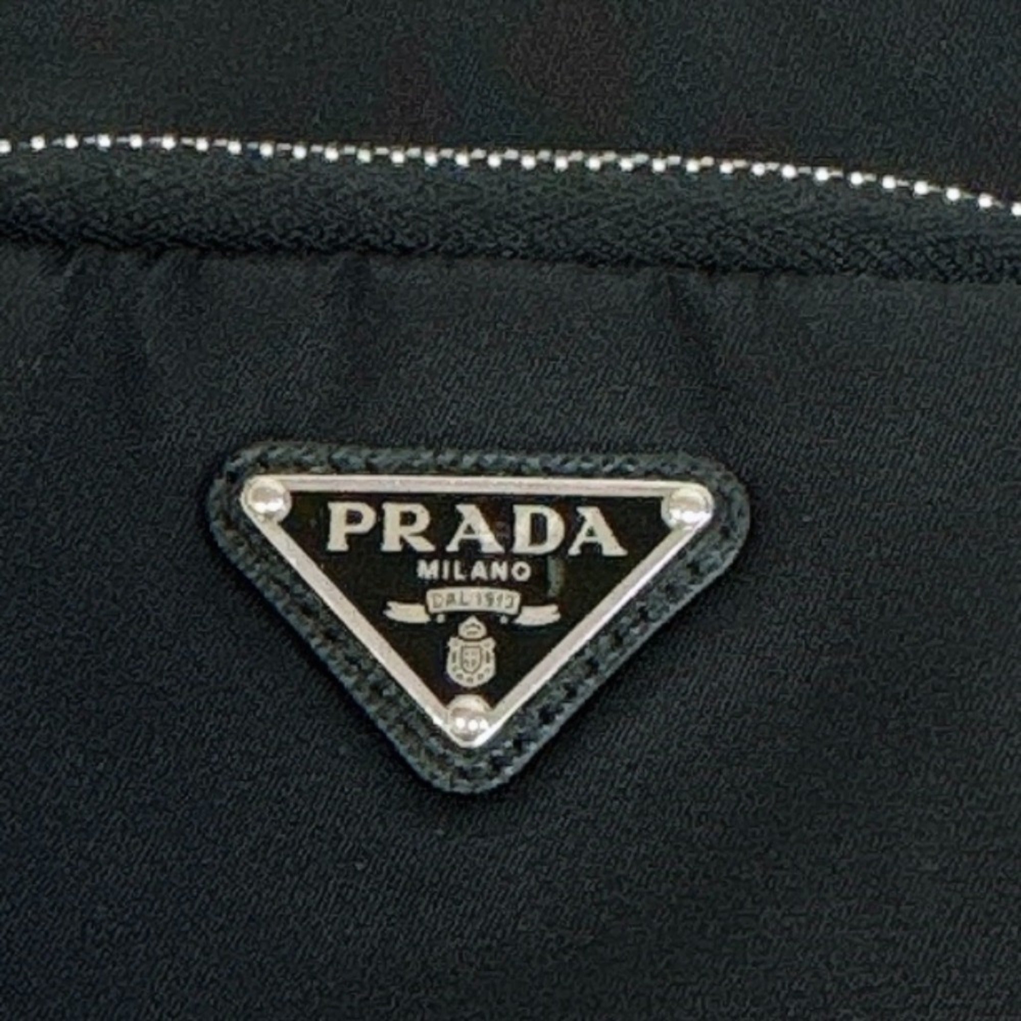 Prada Black Nylon Shoulder Bag (Pre-Owned)