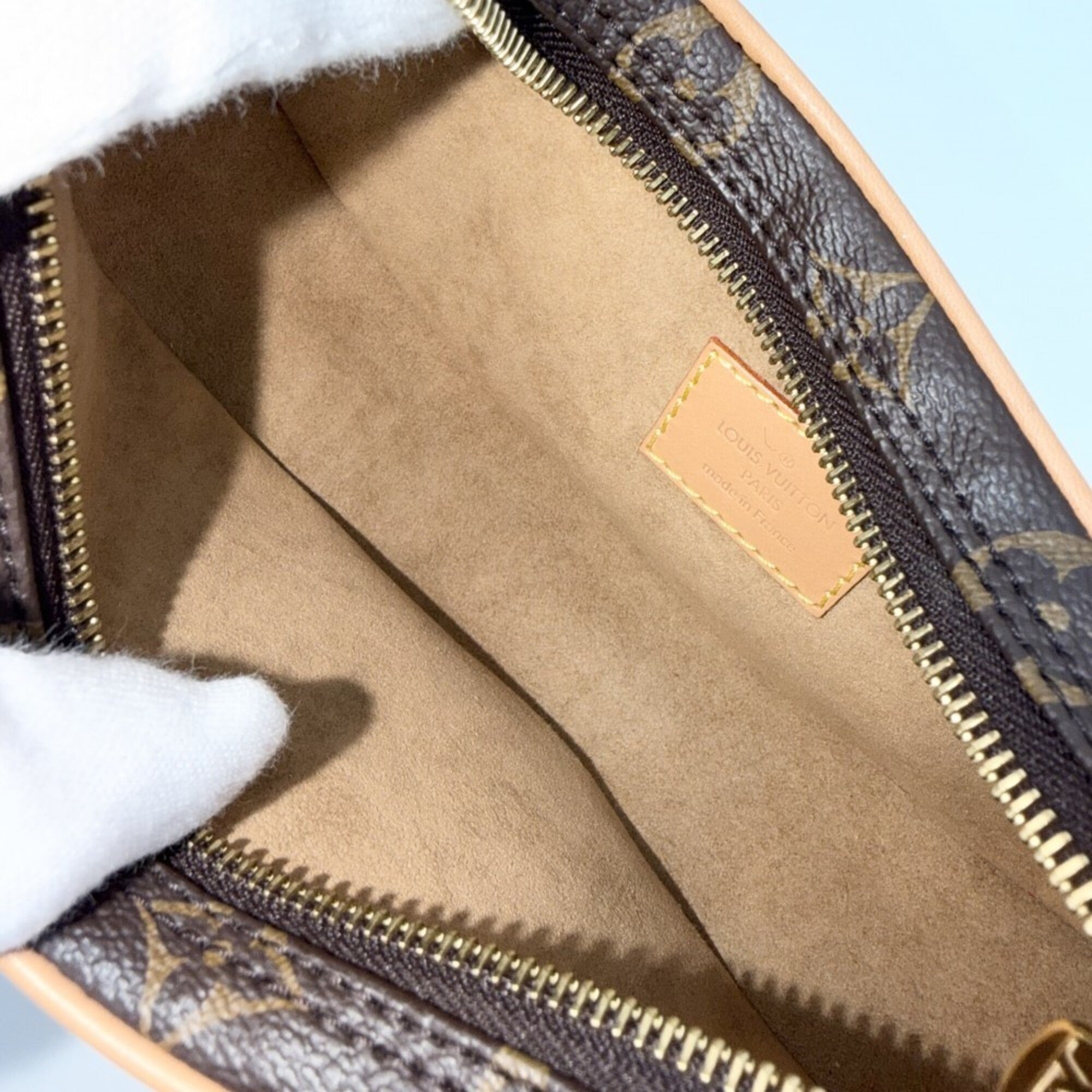 Louis Vuitton Brown Monogram Handbag Shoulder Bag (Pre-Owned)