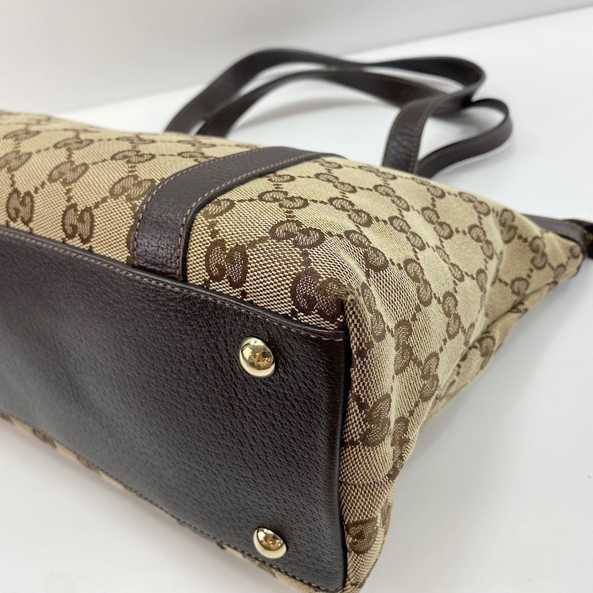 Gucci Abbey Beige Handbag (Pre-Owned)