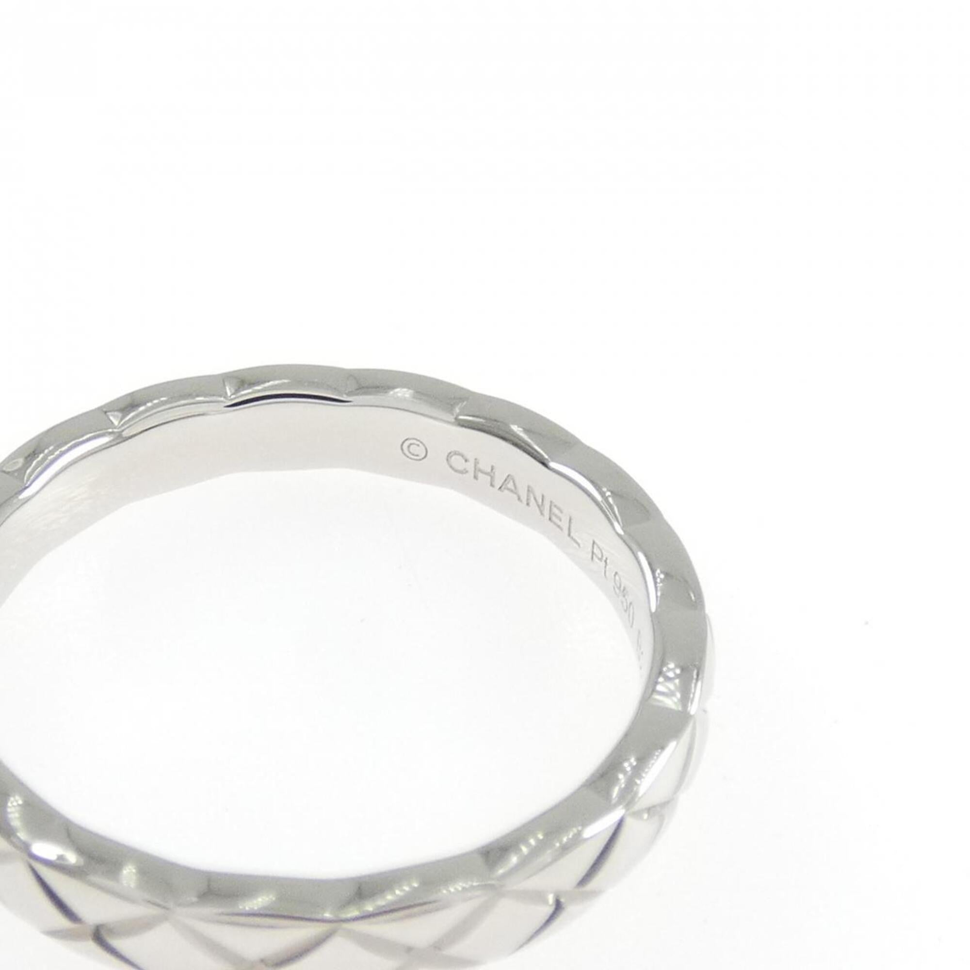 Chanel Platinum 950 Band Ring (Pre-Owned)