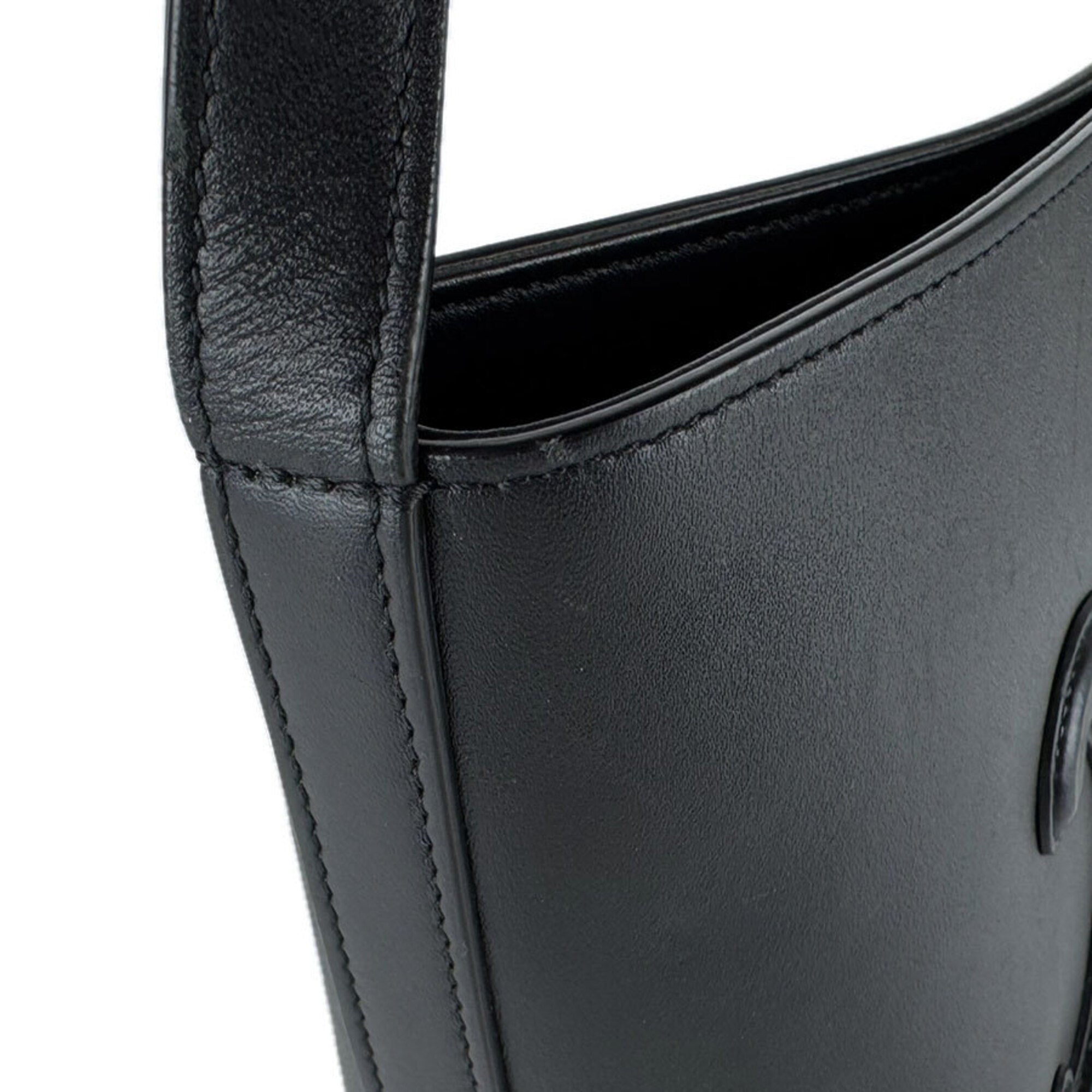 Celine Black Leather Shoulder Bag (Pre-Owned)