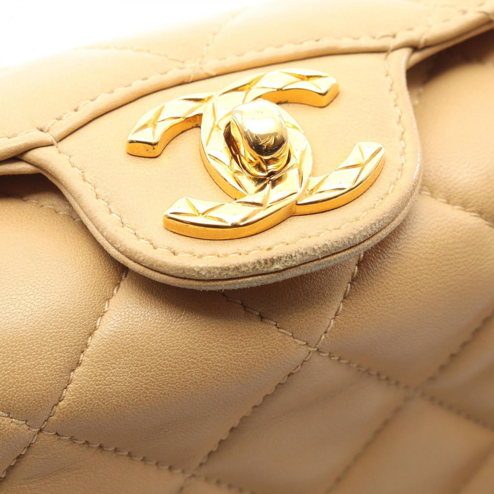 Chanel Beige Leather Handbag Shoulder Bag (Pre-Owned)