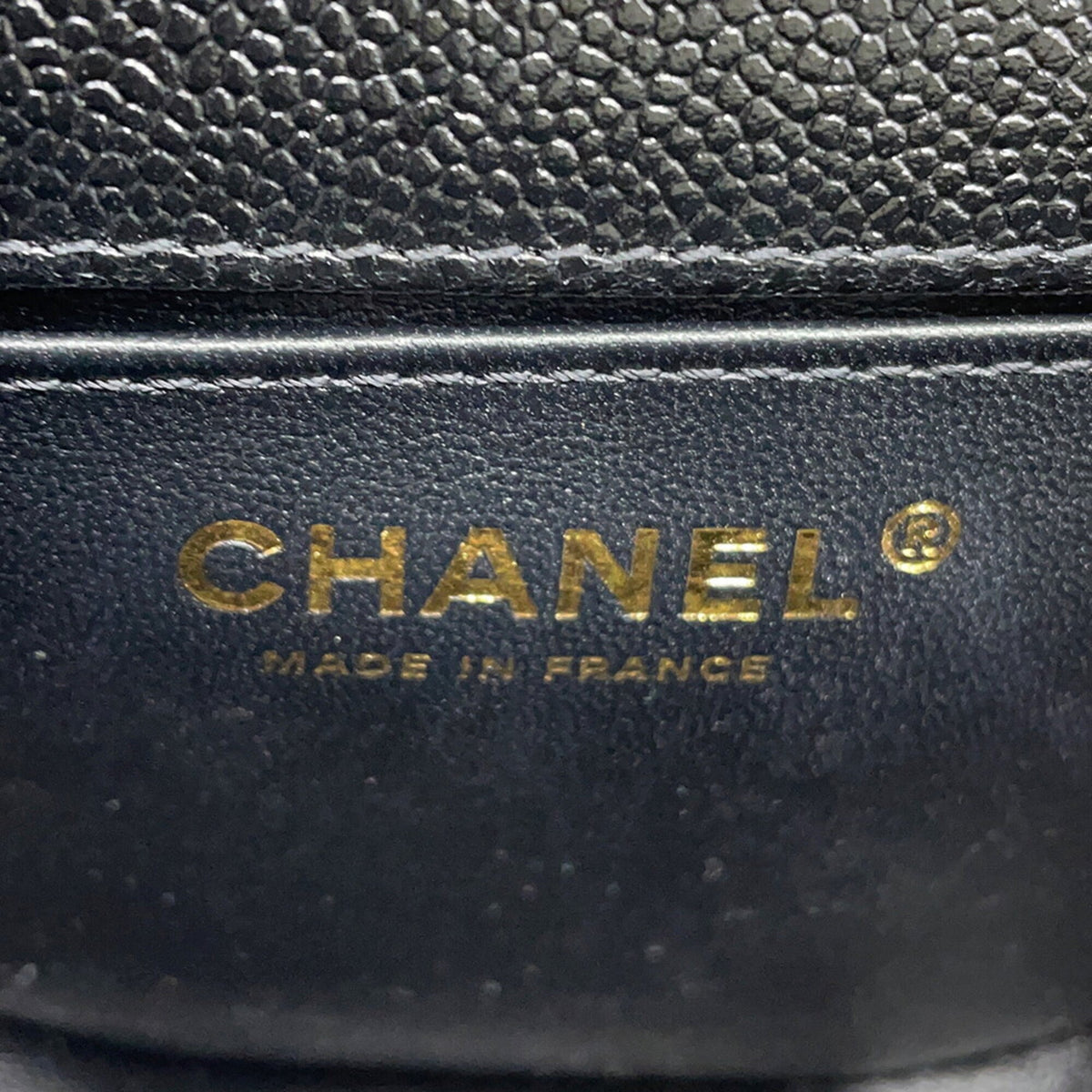 Chanel Black Grained Calfskin Handbag Shoulder Bag (Pre-Owned)