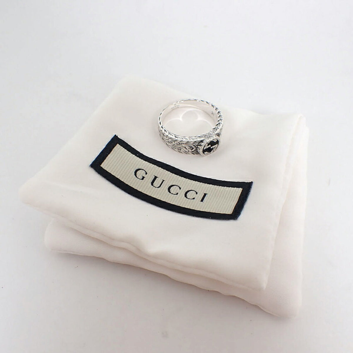 Gucci Sterling Silver 925 Band Ring (Pre-Owned)