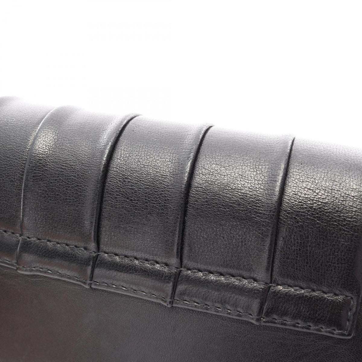 Chanel Black Leather Handbag Shoulder Bag (Pre-Owned)