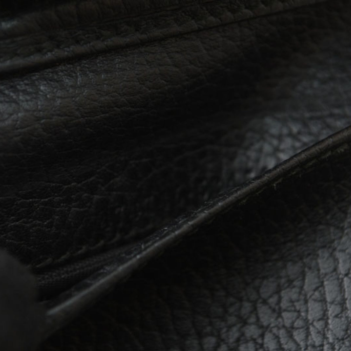Gucci Black Leather Wallet (Tri-Fold) (Pre-Owned)