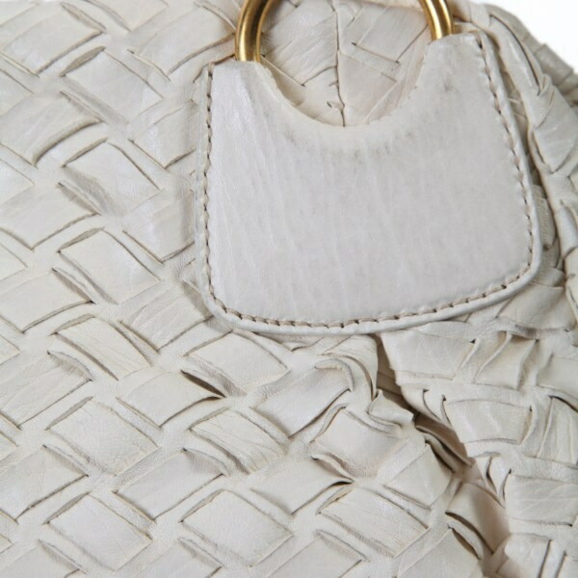 Miu Miu White Handbag (Pre-Owned)