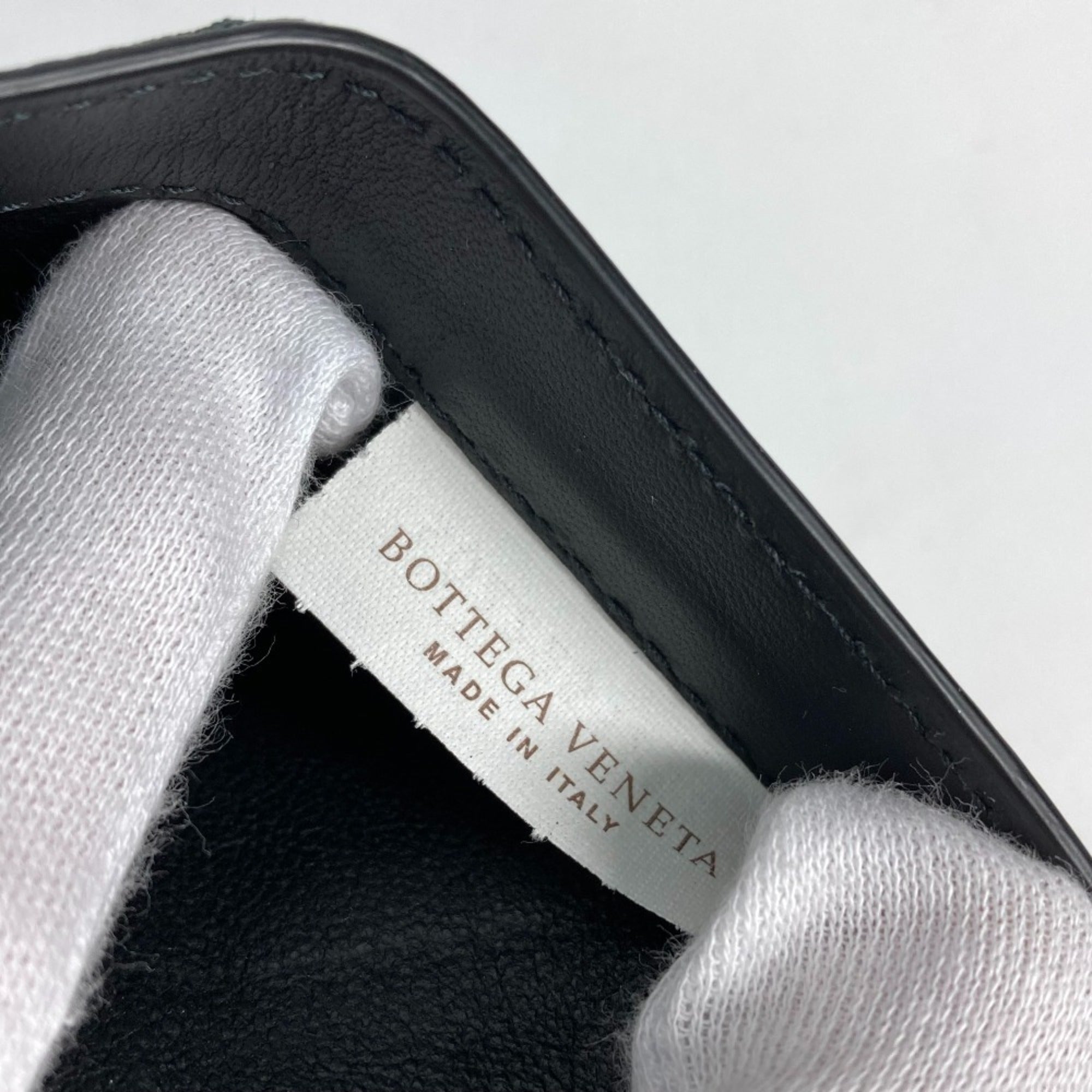 Bottega Veneta Black Intrecciato Wallet (Tri-Fold) (Pre-Owned)