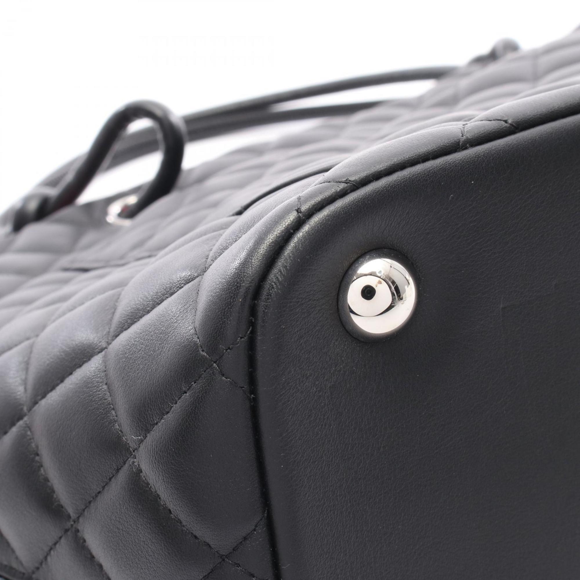 Chanel Black Leather Patent Leather Tote Bag (Pre-Owned)