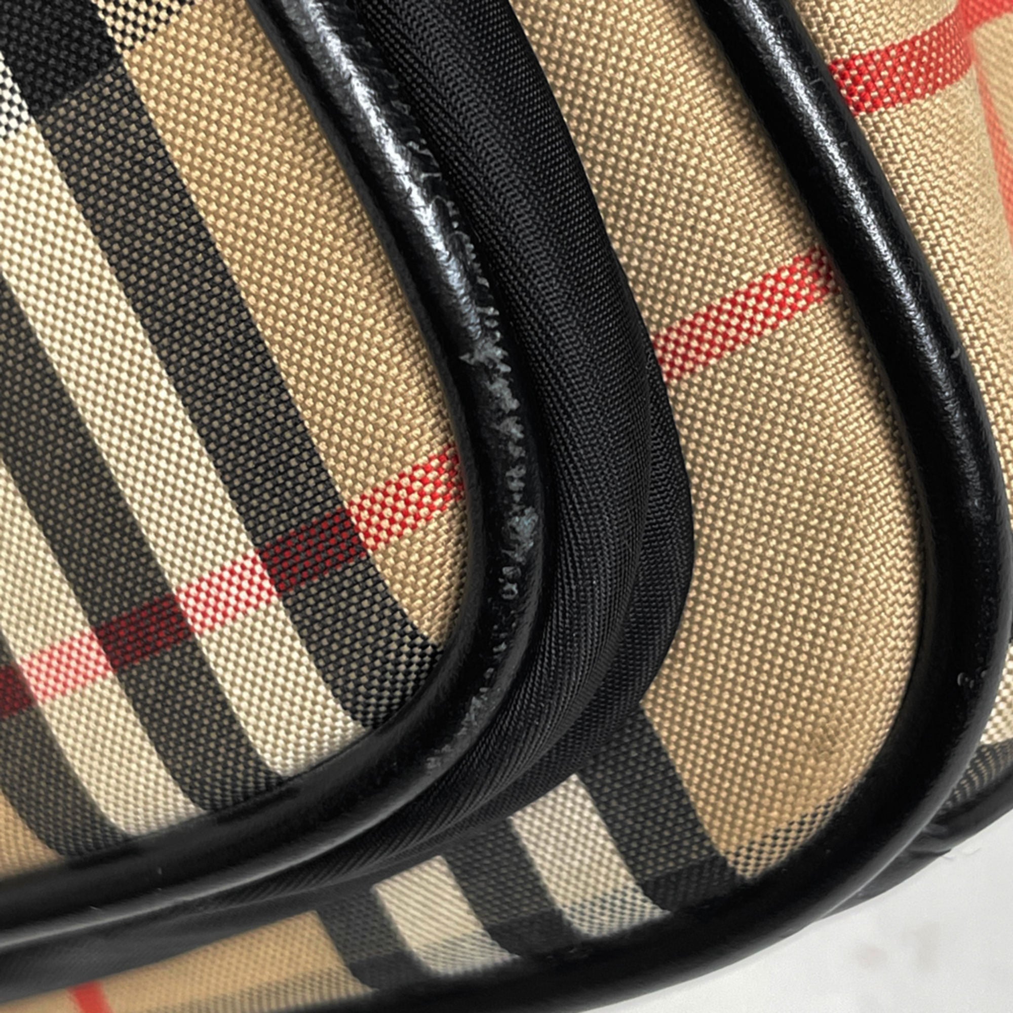 Burberry Beige Black Canvas Leather Shoulder Bag (Pre-Owned)