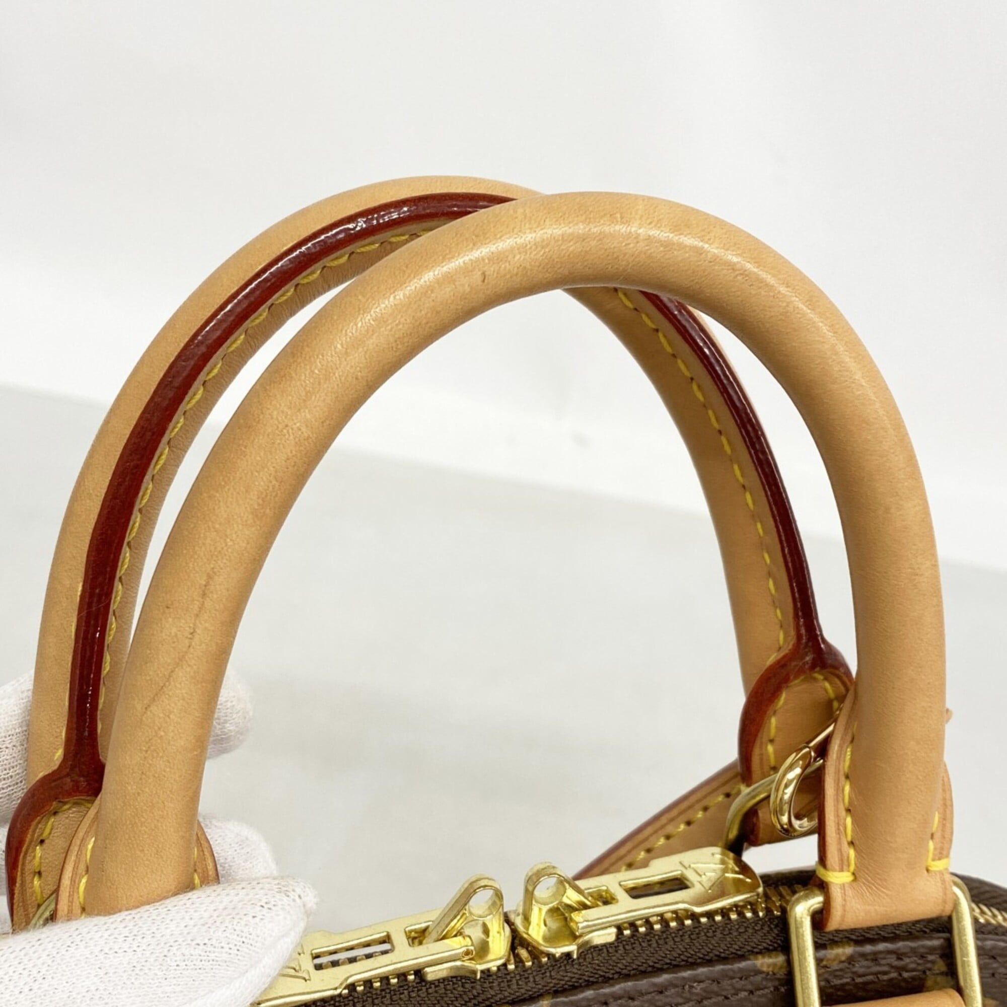 Louis Vuitton Brown Handbag (Pre-Owned)