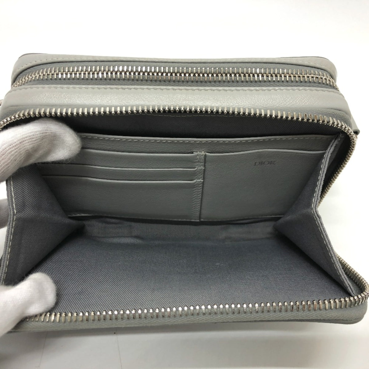 Christian Dior Gray Cloth Shoulder Bag (Pre-Owned)