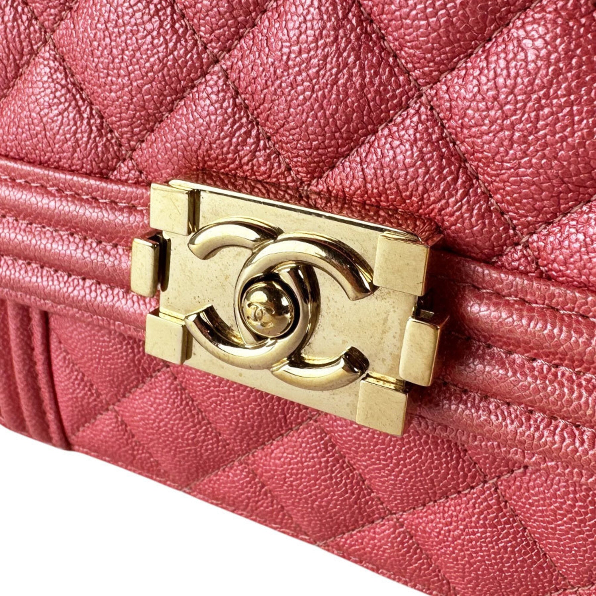 Chanel Pink Leather Shoulder Bag (Pre-Owned)