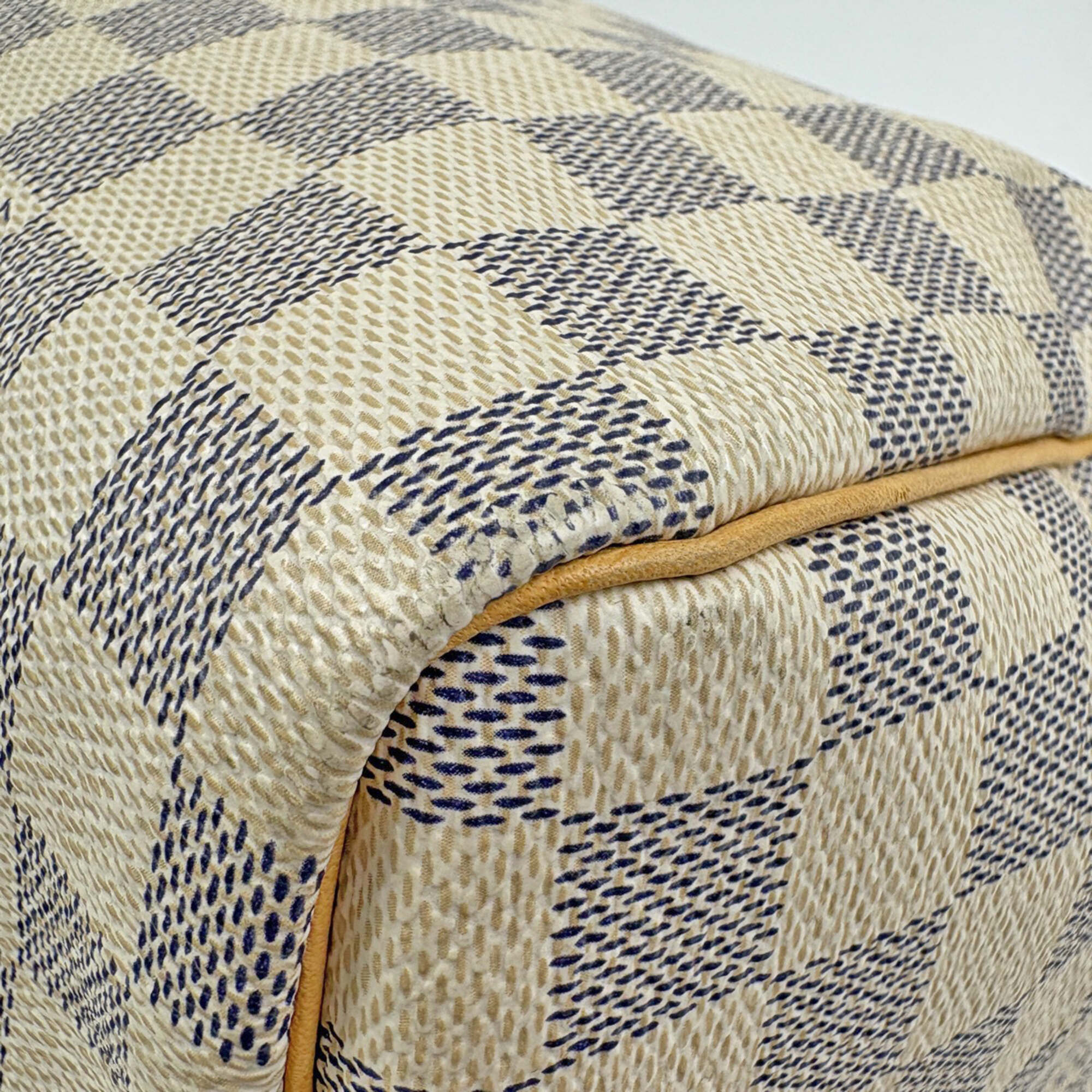 Louis Vuitton White Damier Azur Boston Bag Handbag (Pre-Owned)